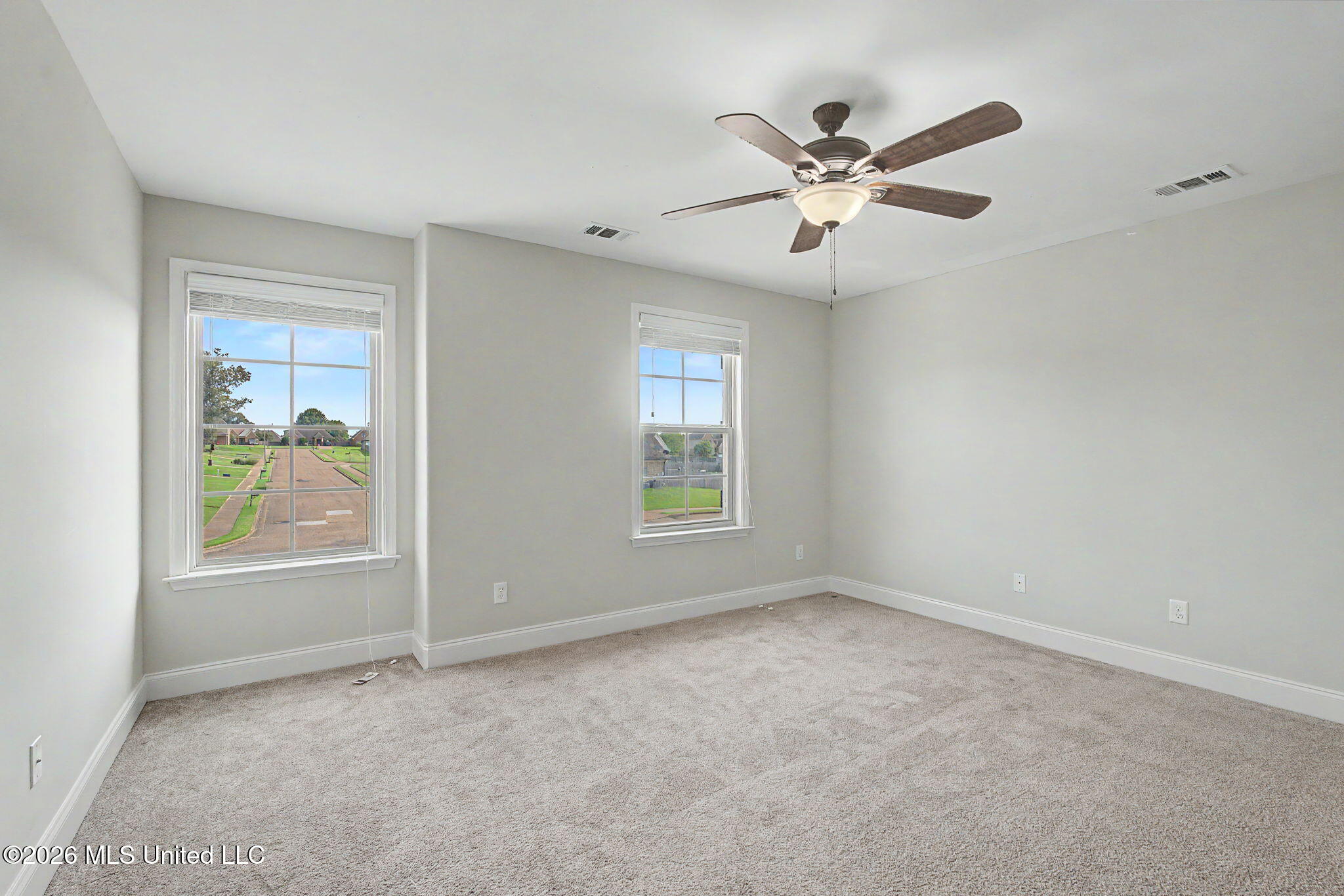 1316 N Heritage Circle Property Photo 14