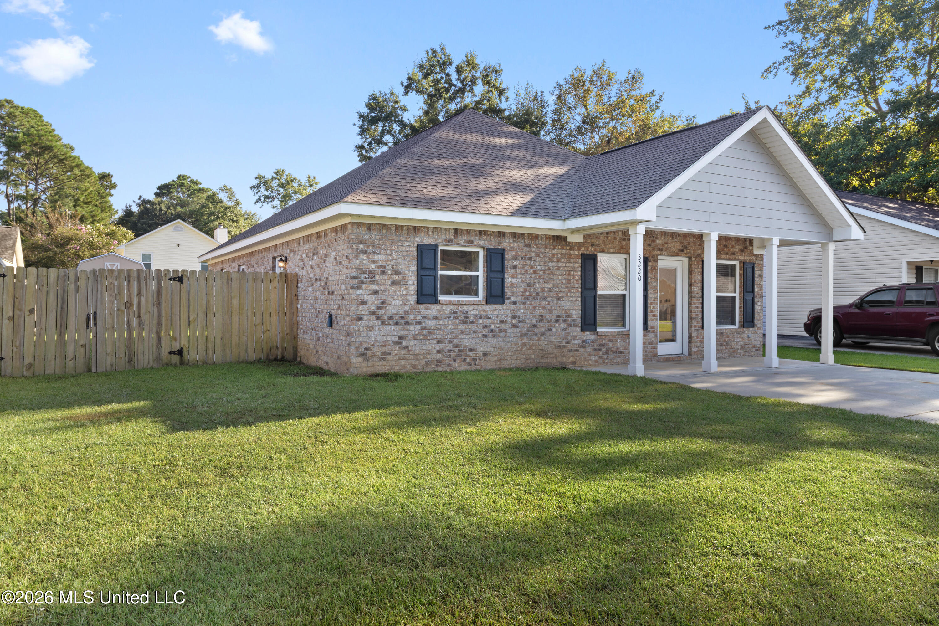 3220 Tuna Road Property Photo 2