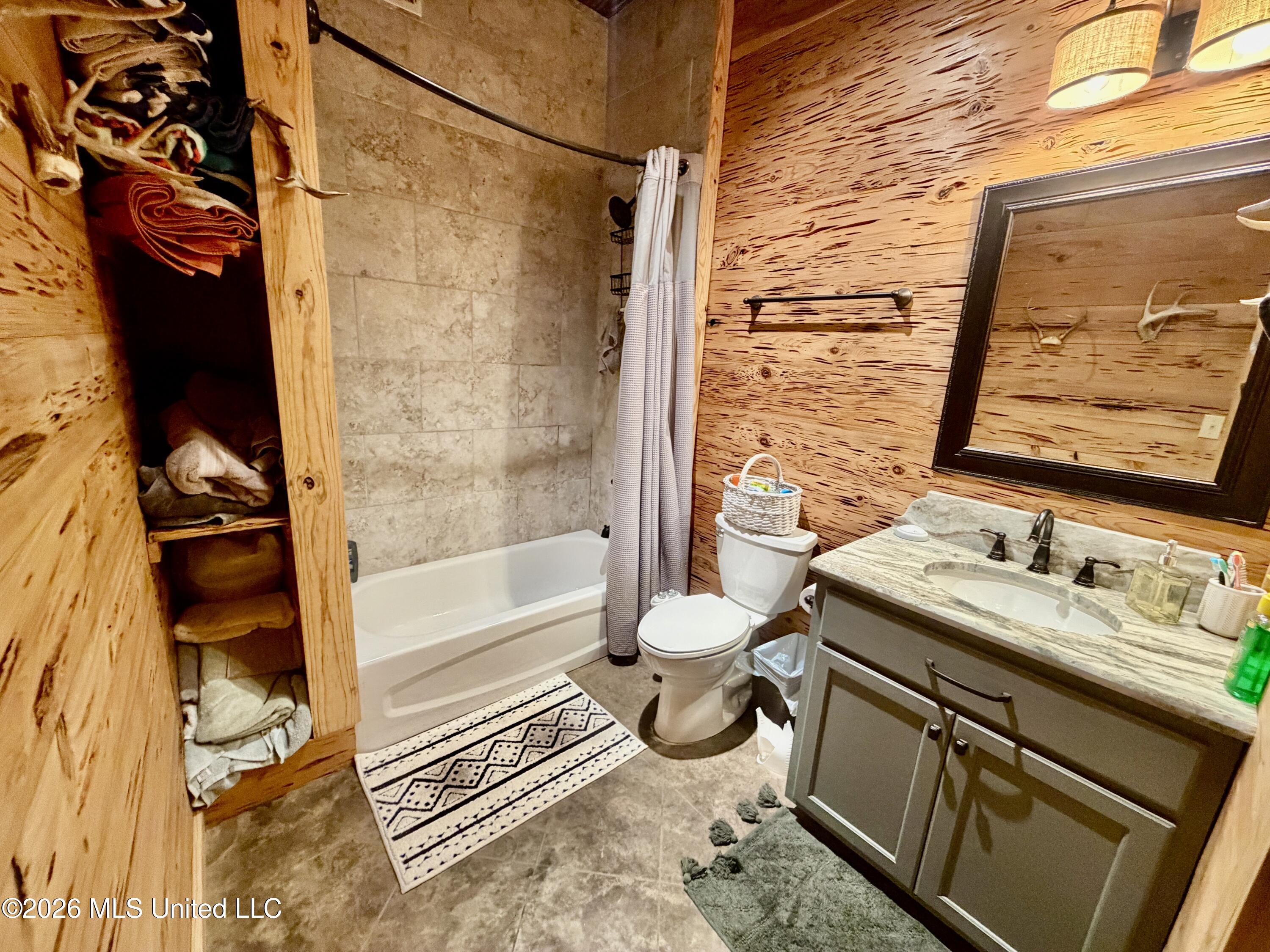 1081 County Road 184 B Property Photo 12