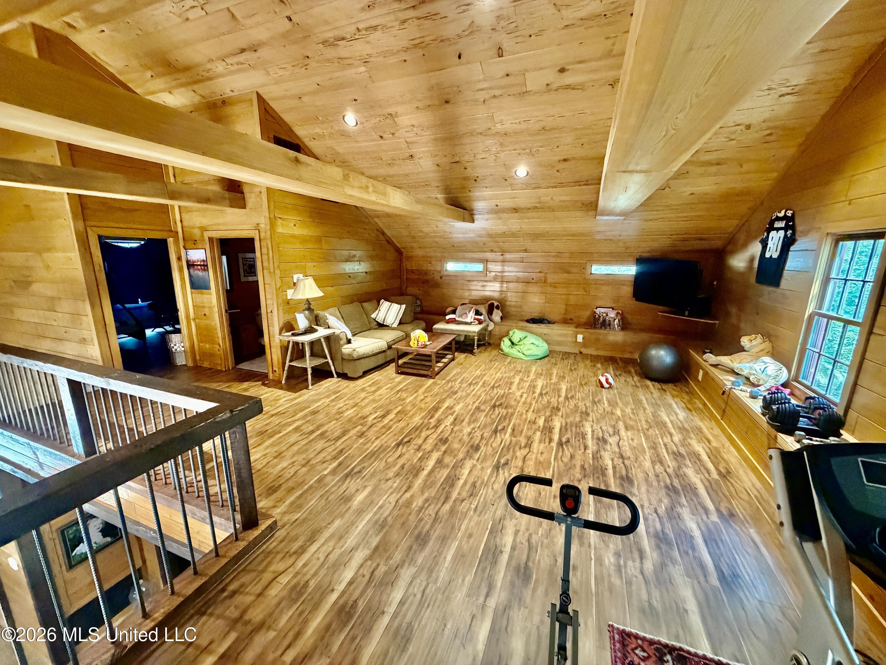 1081 County Road 184 B Property Photo 14