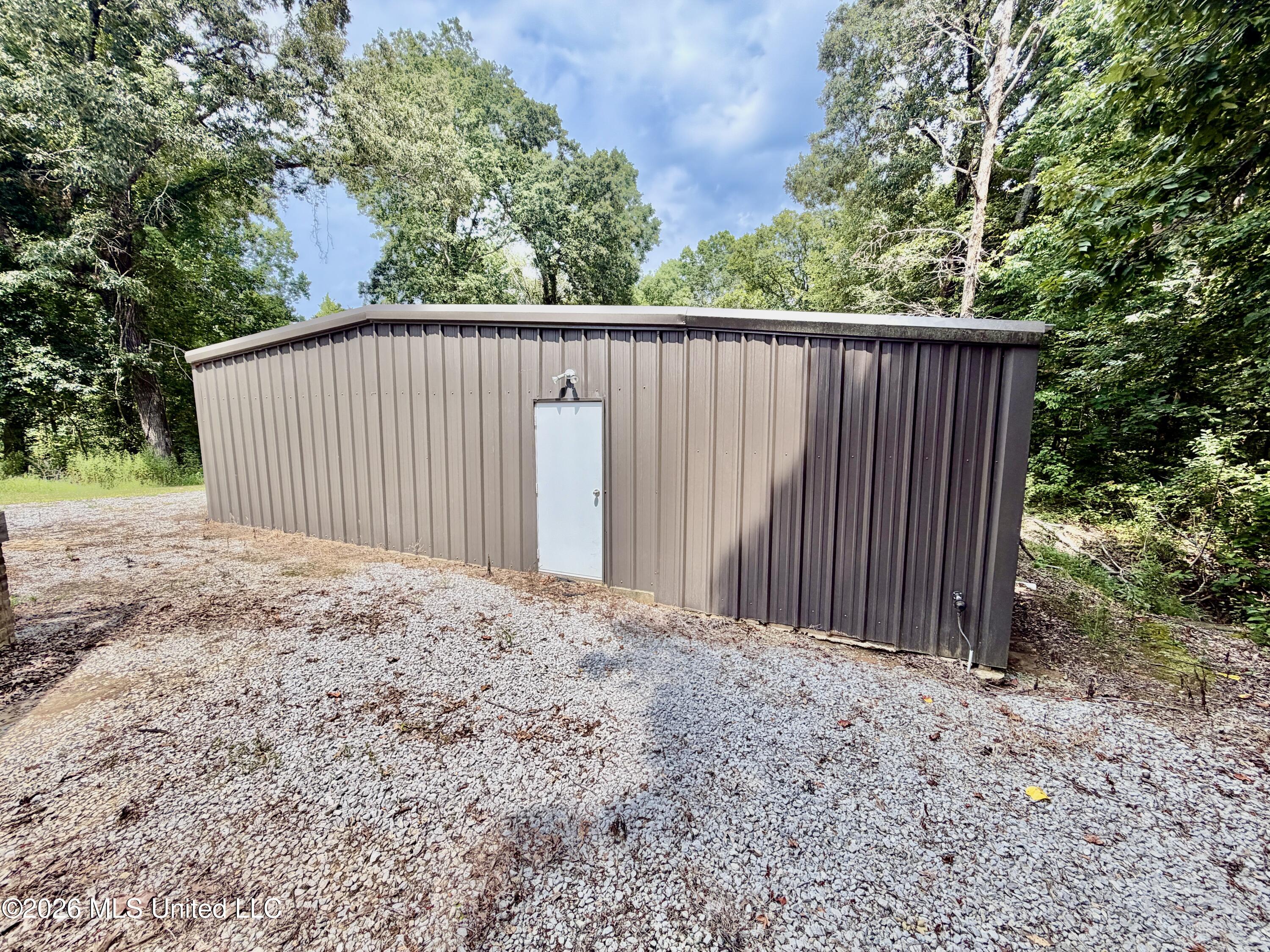 1081 County Road 184 B Property Photo 26