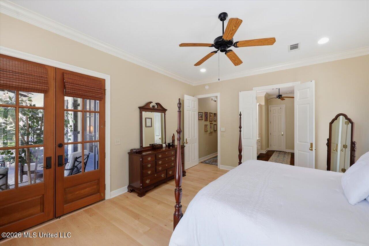 297 Roses Bluff Drive Property Photo 29