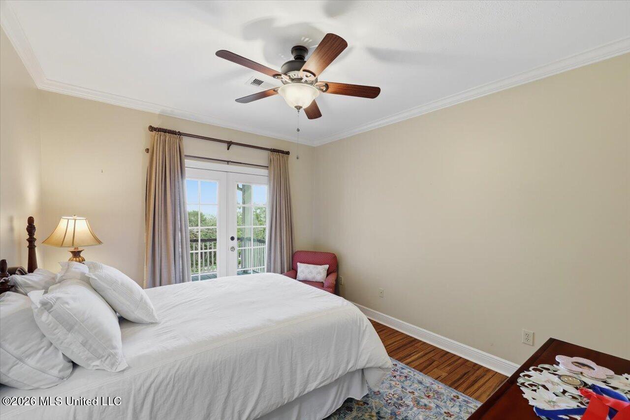 297 Roses Bluff Drive Property Photo 37