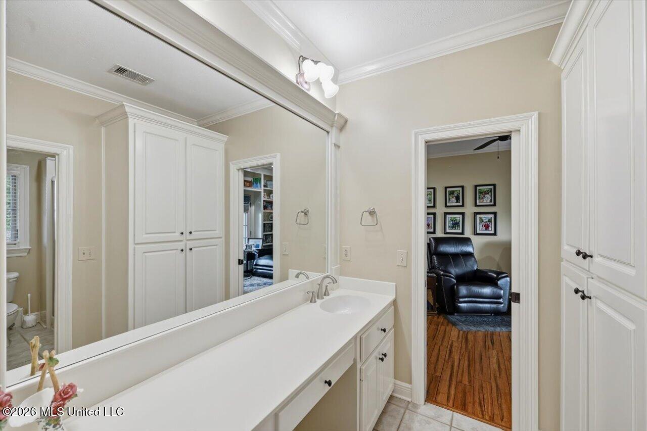 297 Roses Bluff Drive Property Photo 40