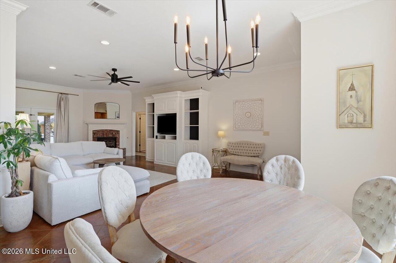 106 Cedar Green Cove Property Photo 14