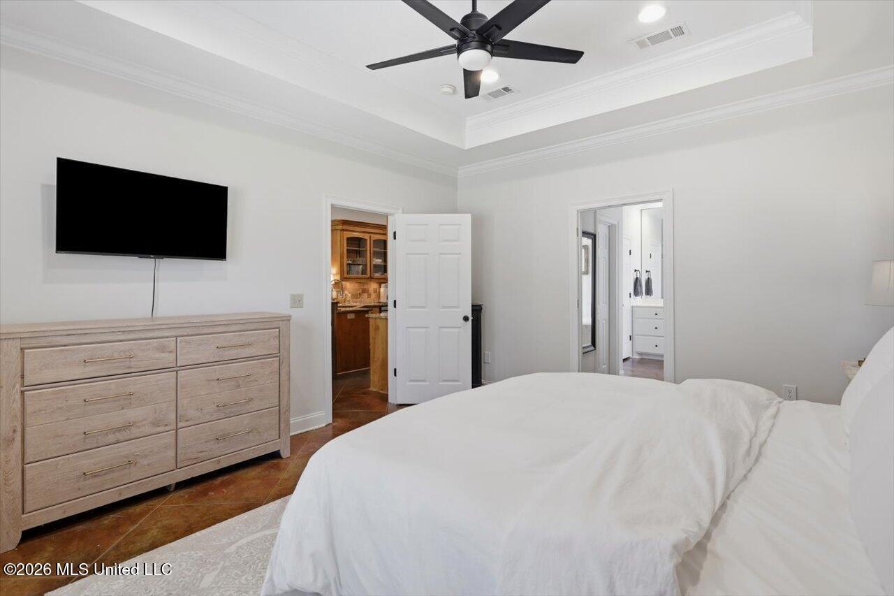 106 Cedar Green Cove Property Photo 17