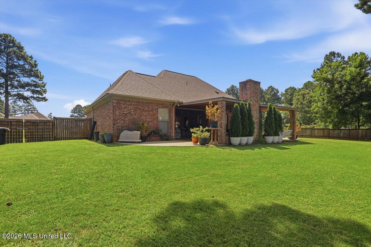 106 Cedar Green Cove Property Photo 32