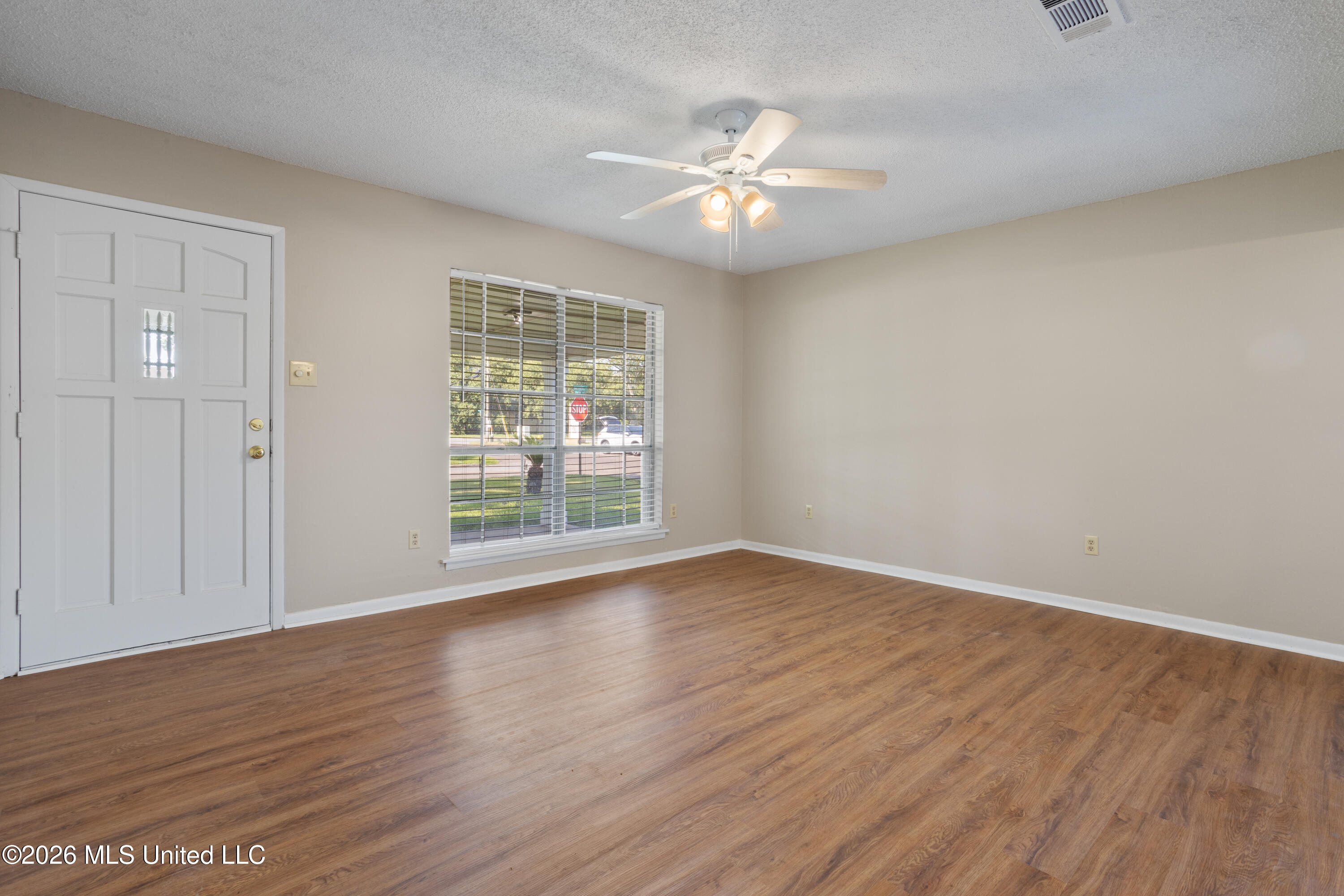 3103 Baltimore Avenue Property Photo 6