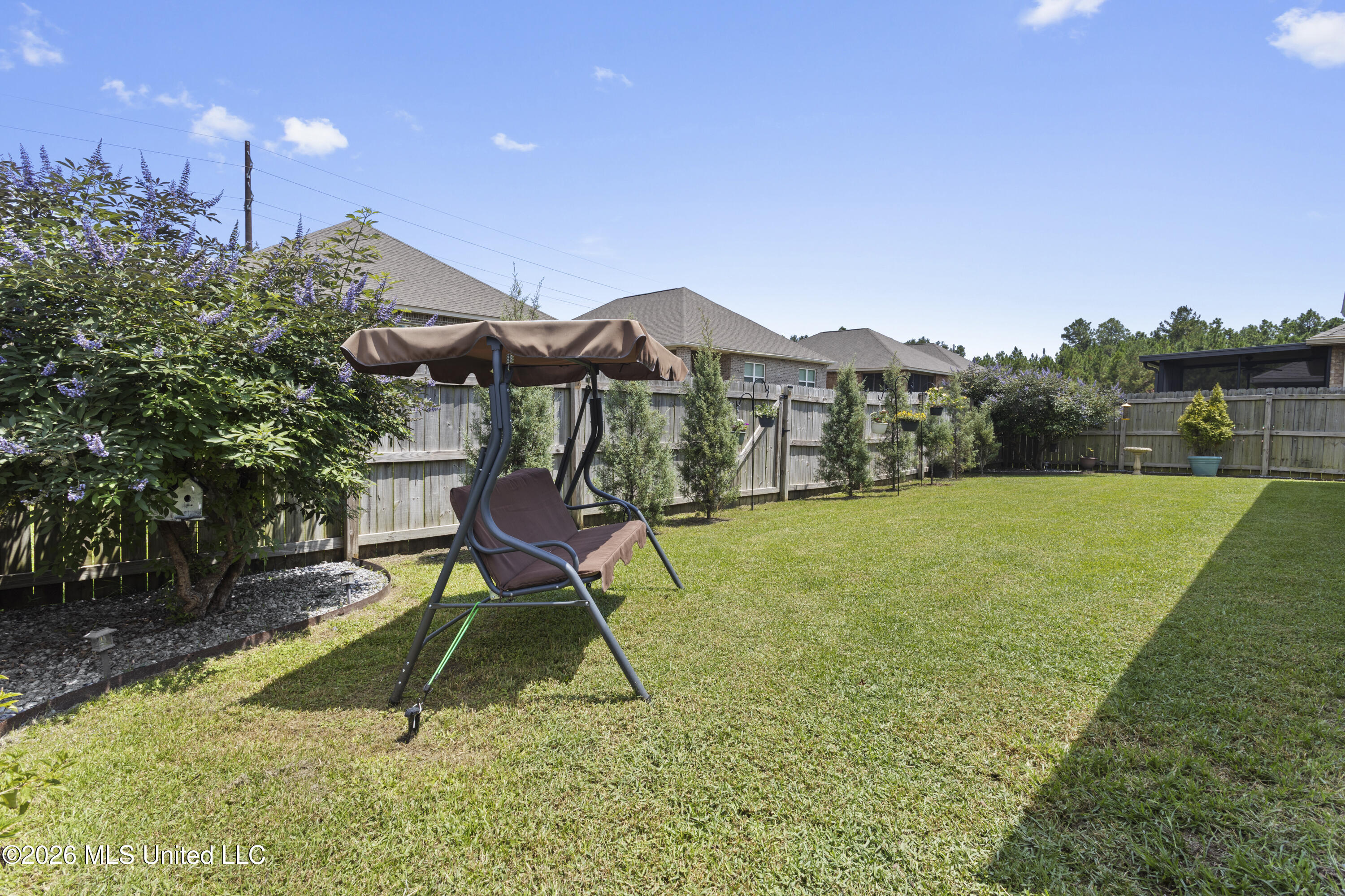 10184 Little Gem Drive Property Photo 40