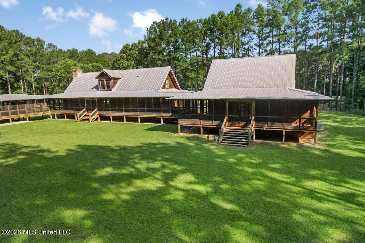 1163 John Amacker Road Property Photo 1