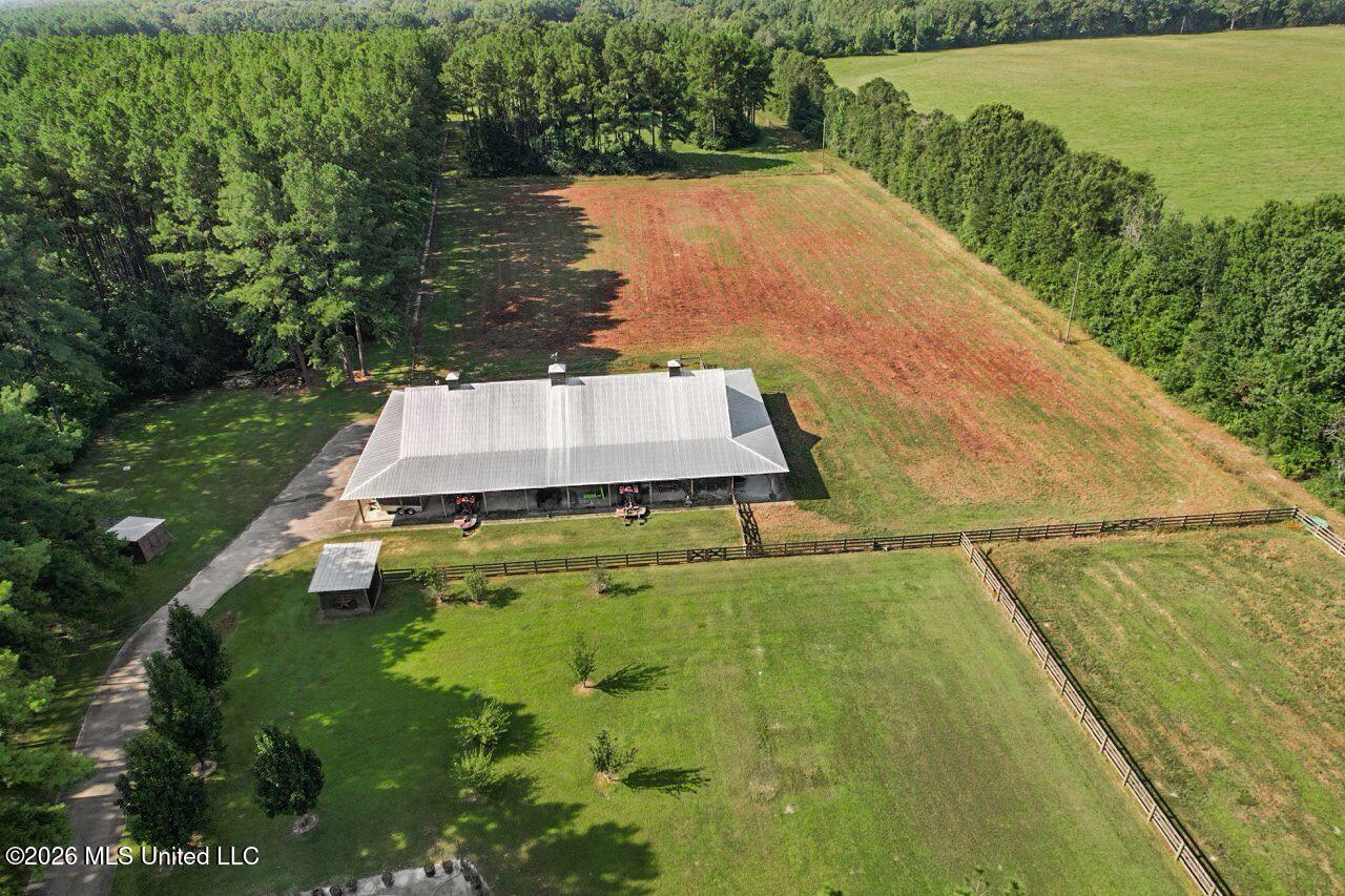 1163 John Amacker Road Property Photo 12