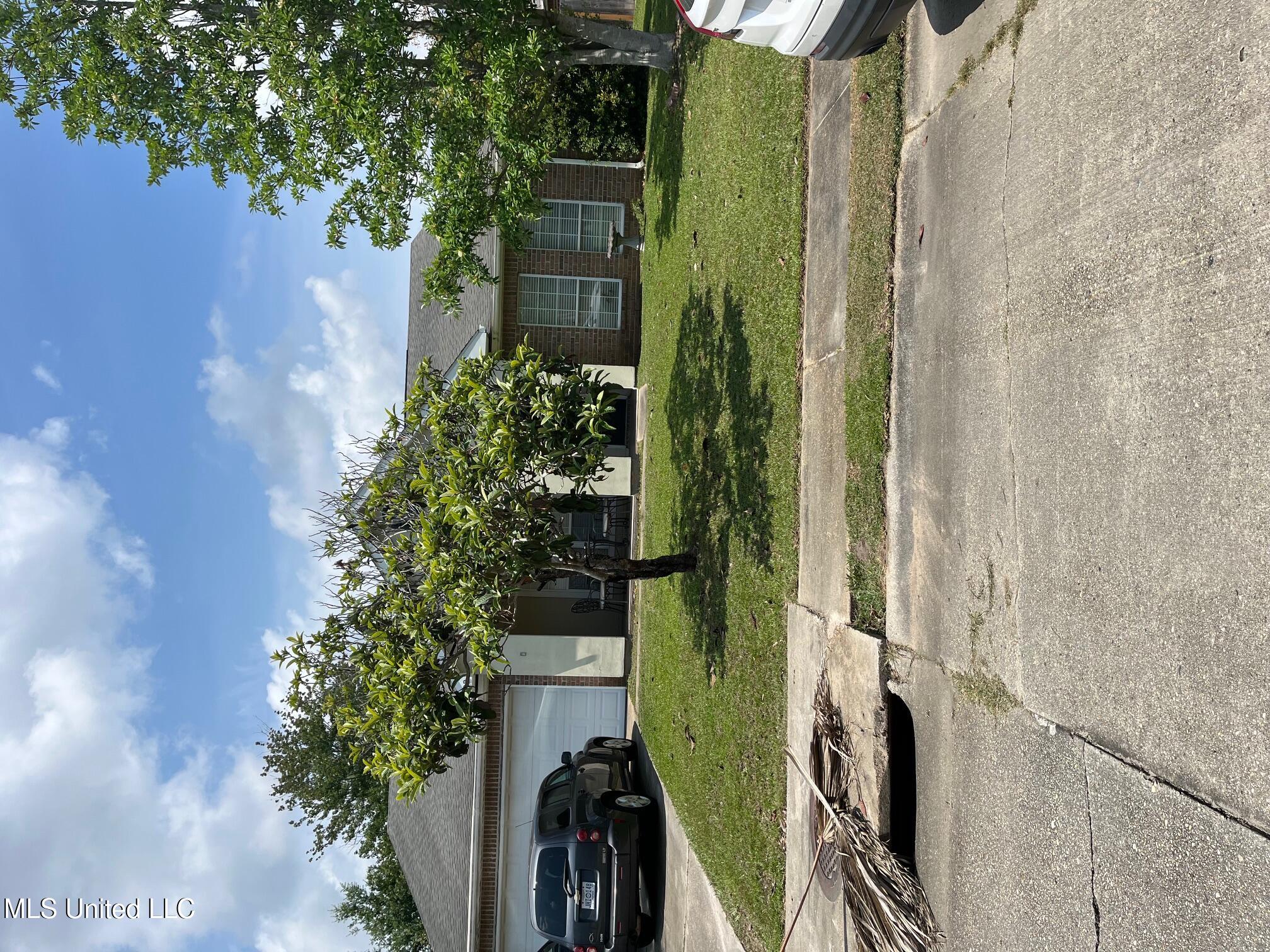 3603 Miles Lane Property Photo 1