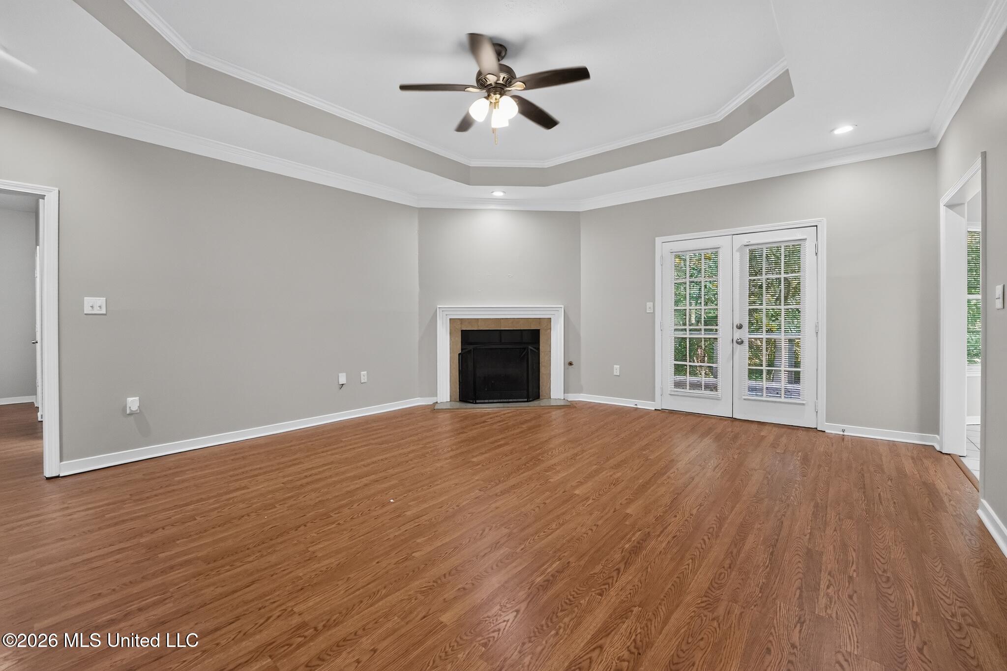 320 Hanley Circle Property Photo 3