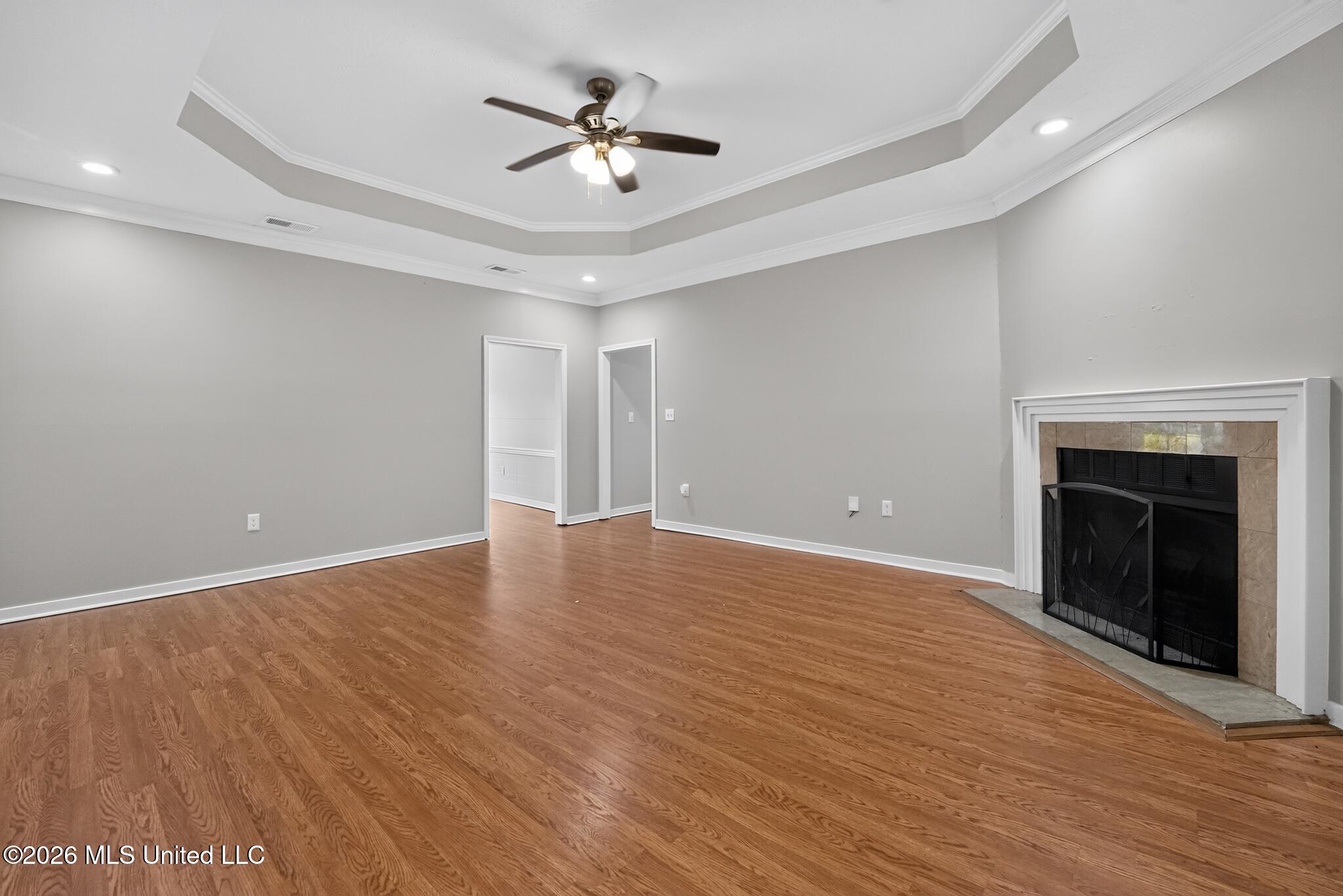 320 Hanley Circle Property Photo 4