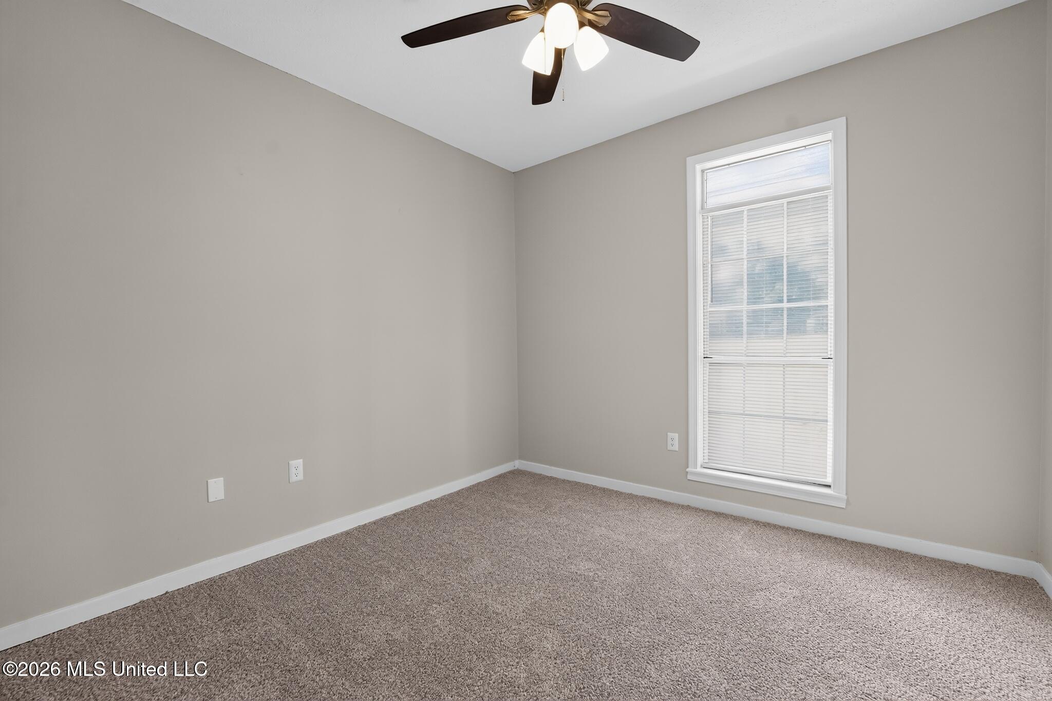 320 Hanley Circle Property Photo 14
