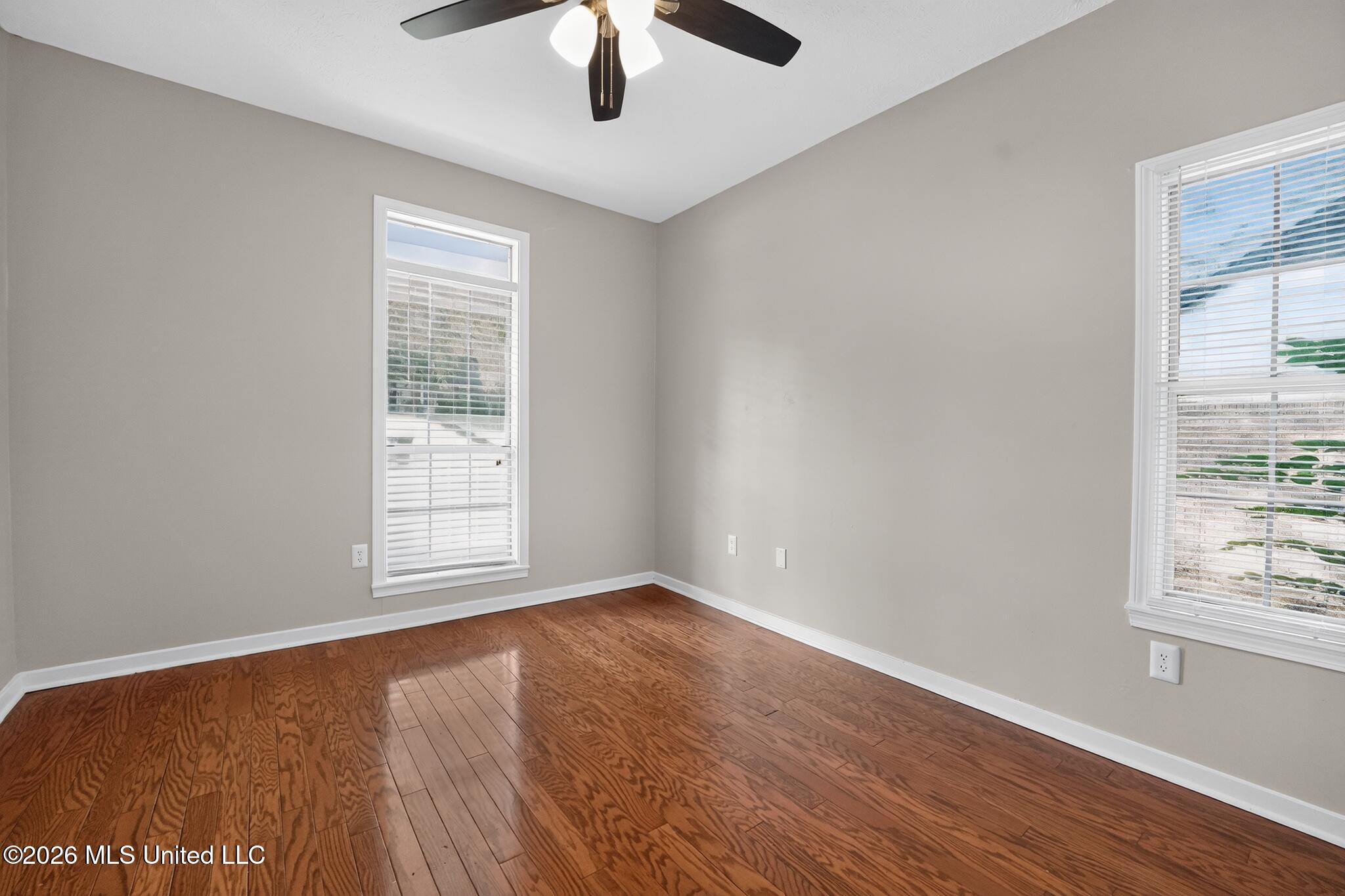 320 Hanley Circle Property Photo 17