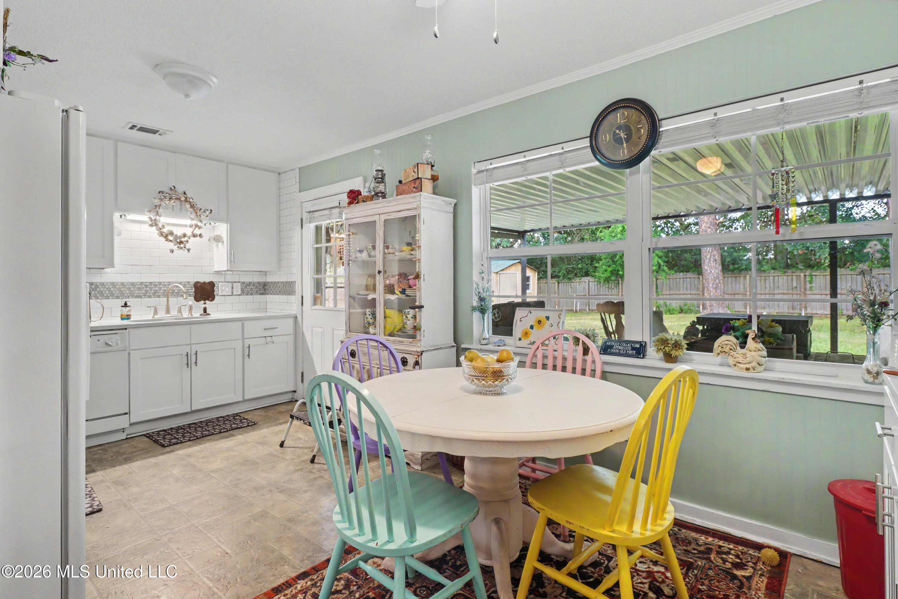 202 Sedgewick Street Property Photo 6