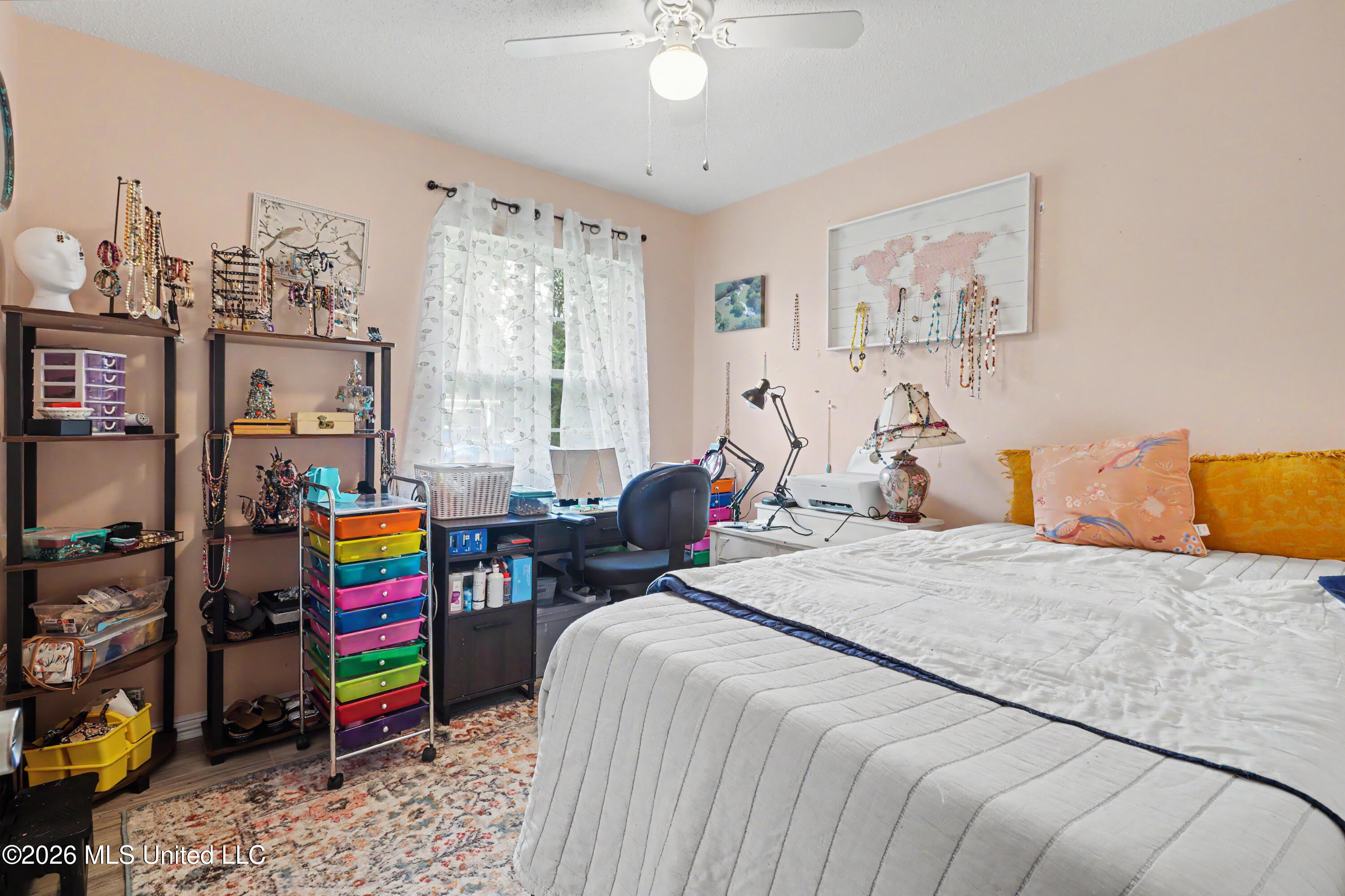 202 Sedgewick Street Property Photo 14
