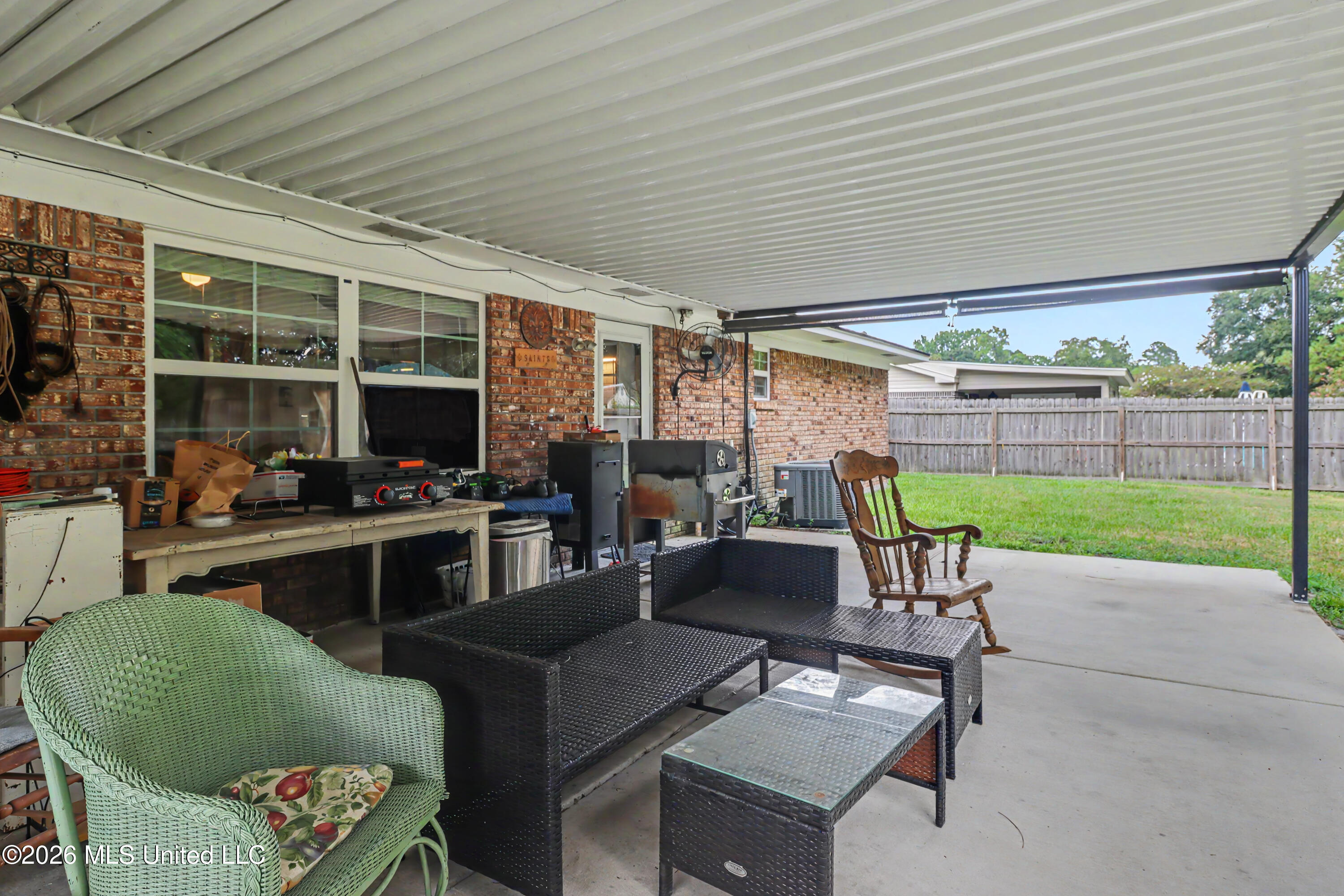 202 Sedgewick Street Property Photo 17