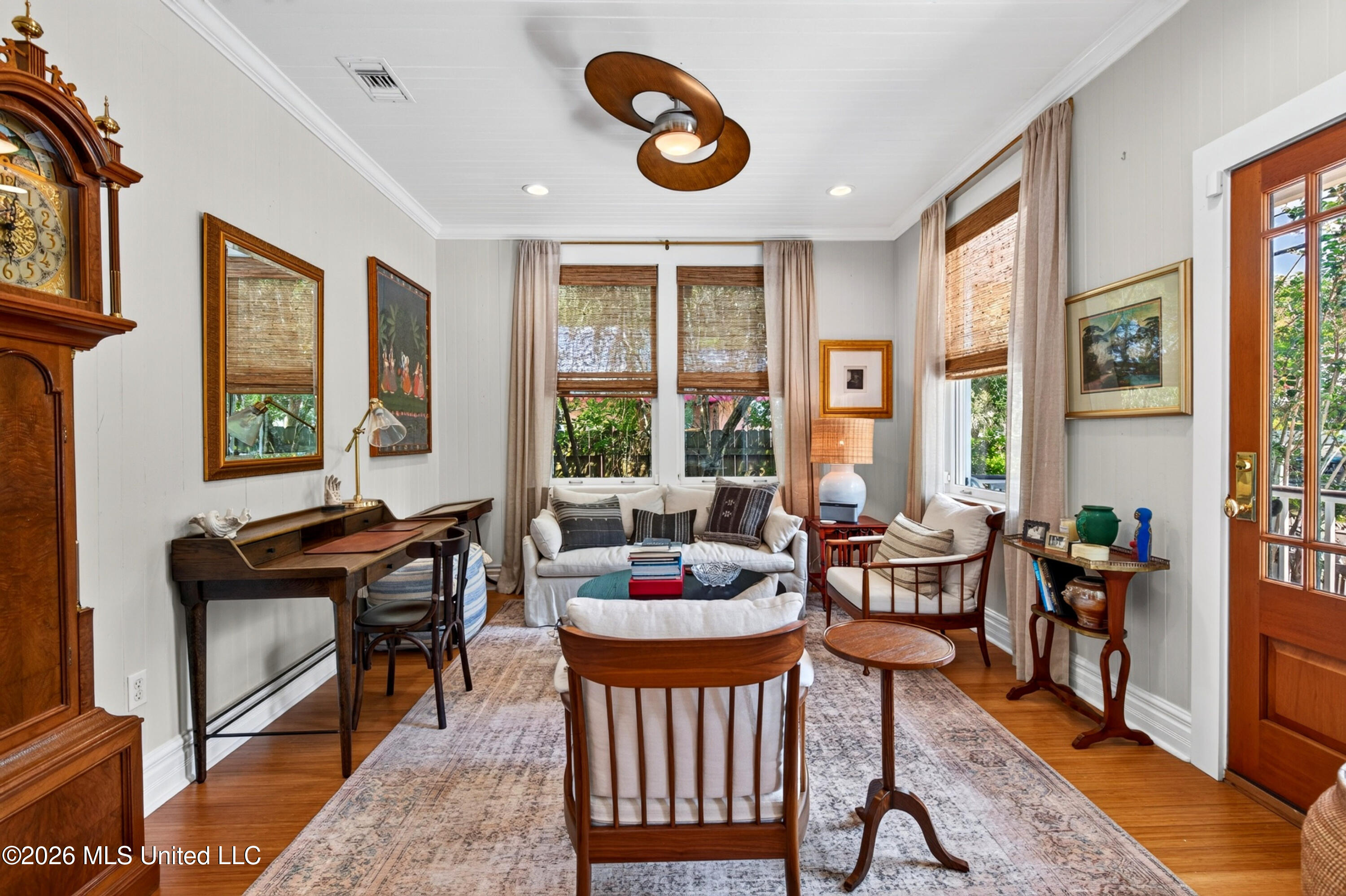 241 Washington Street Property Photo 11