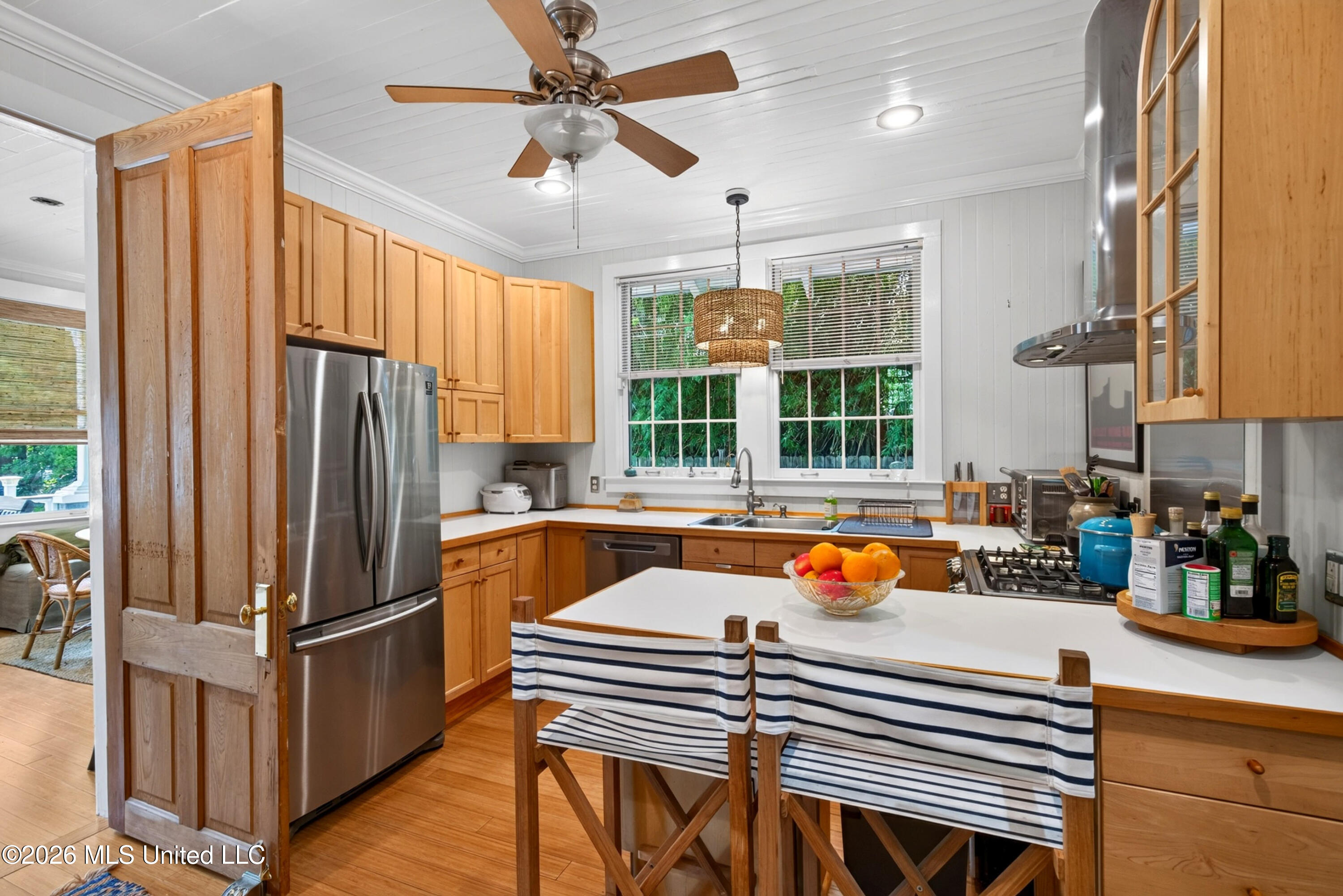241 Washington Street Property Photo 15