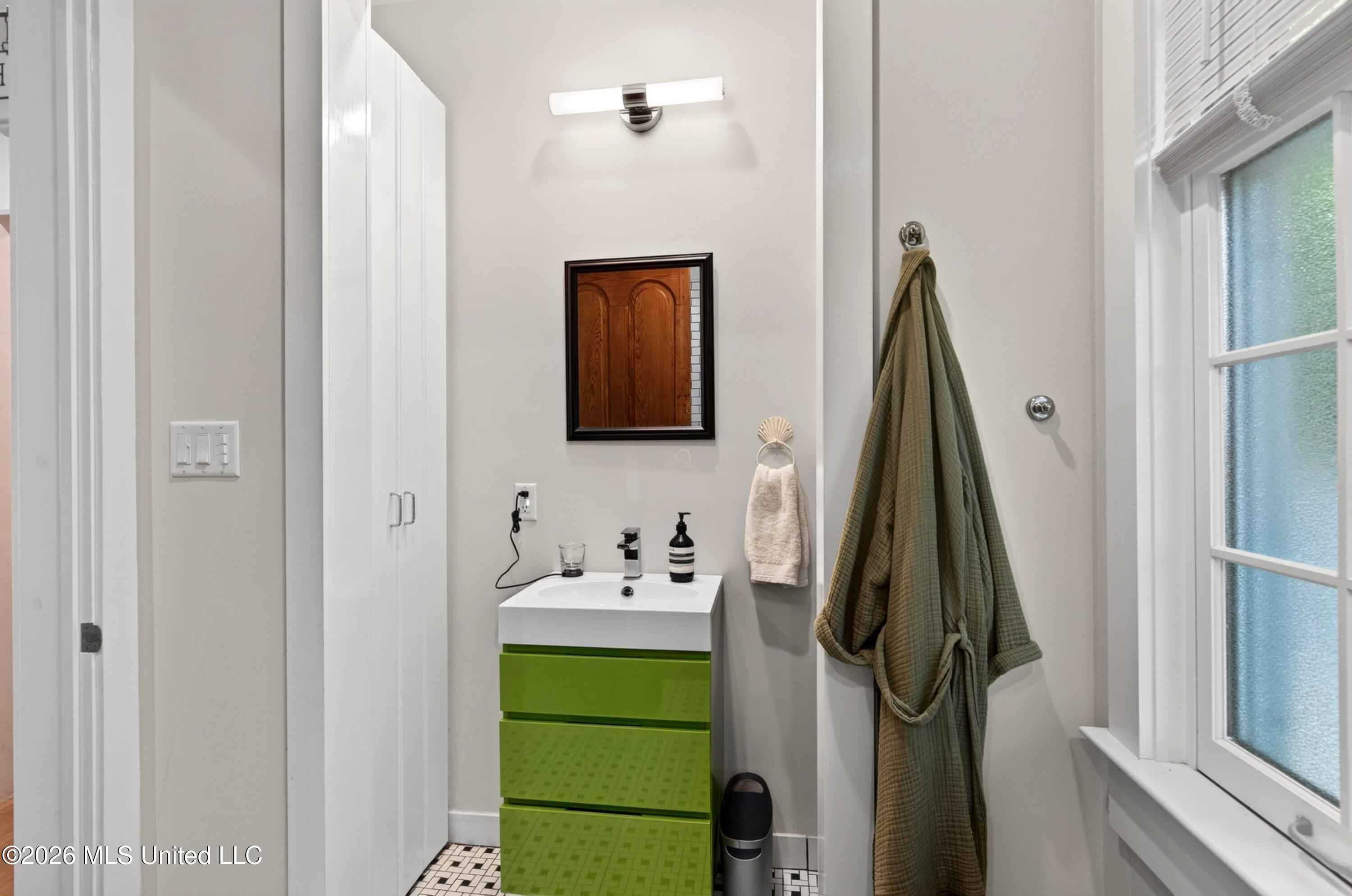 241 Washington Street Property Photo 31