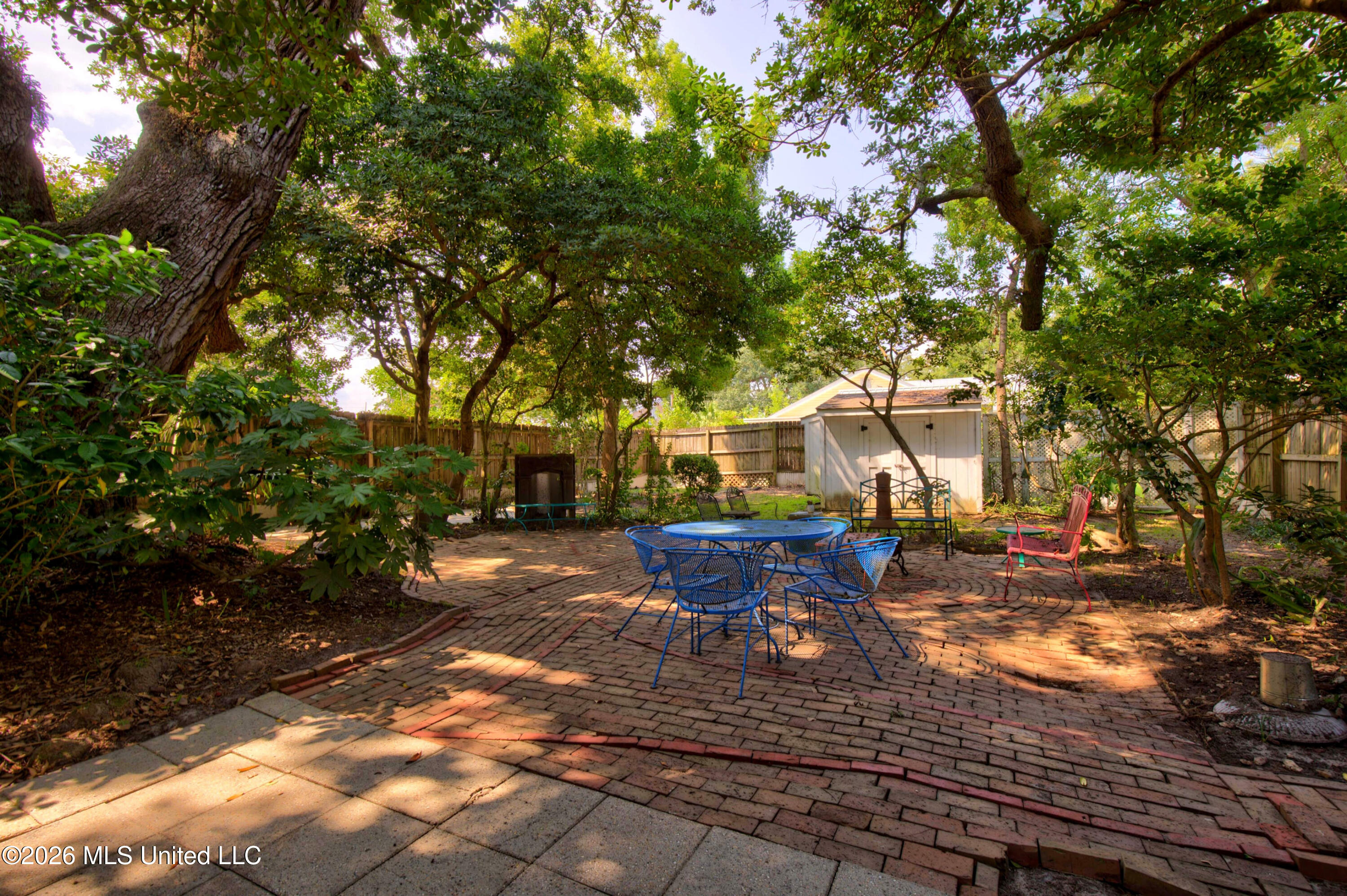 241 Washington Street Property Photo 37