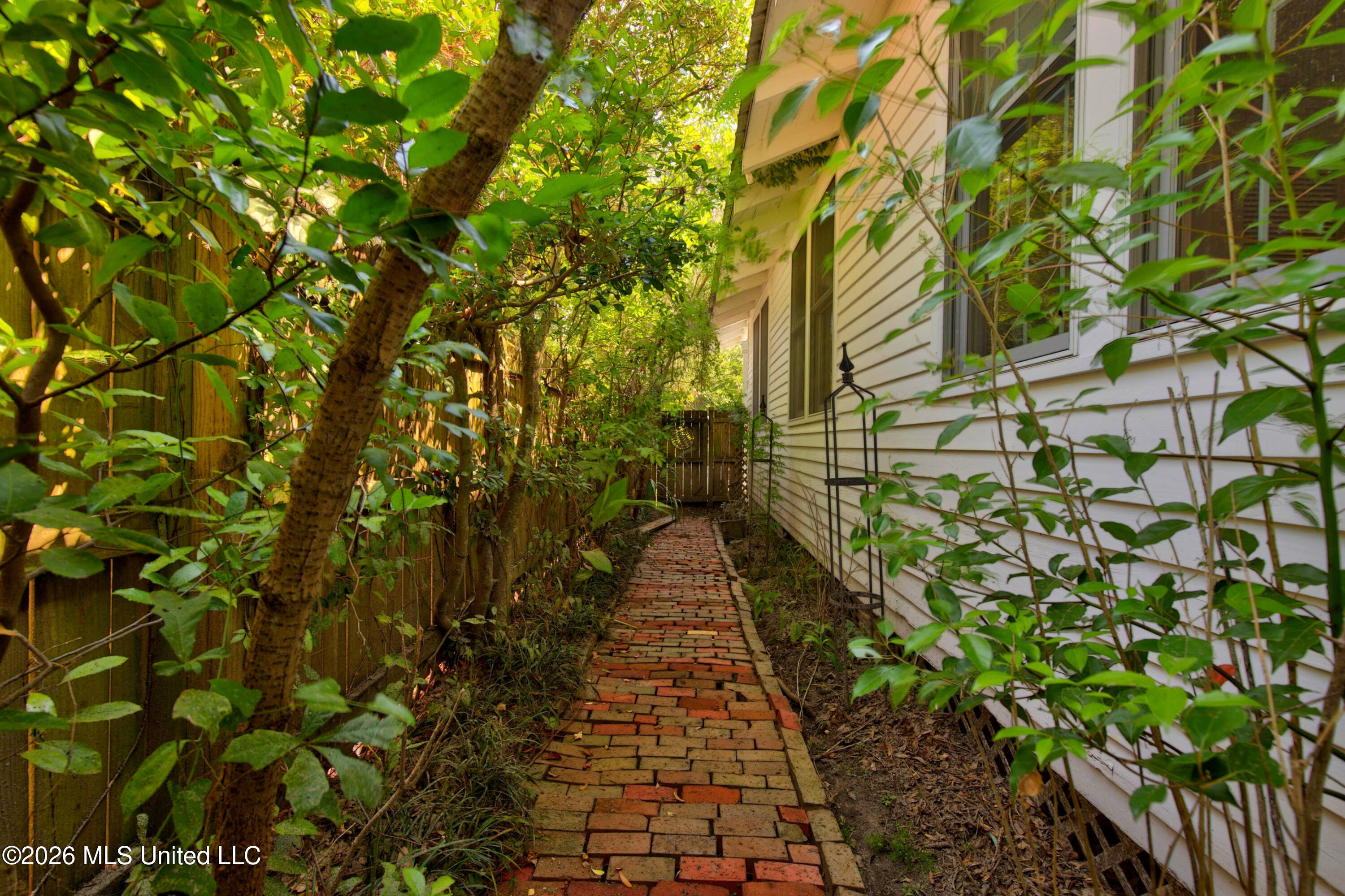 241 Washington Street Property Photo 45