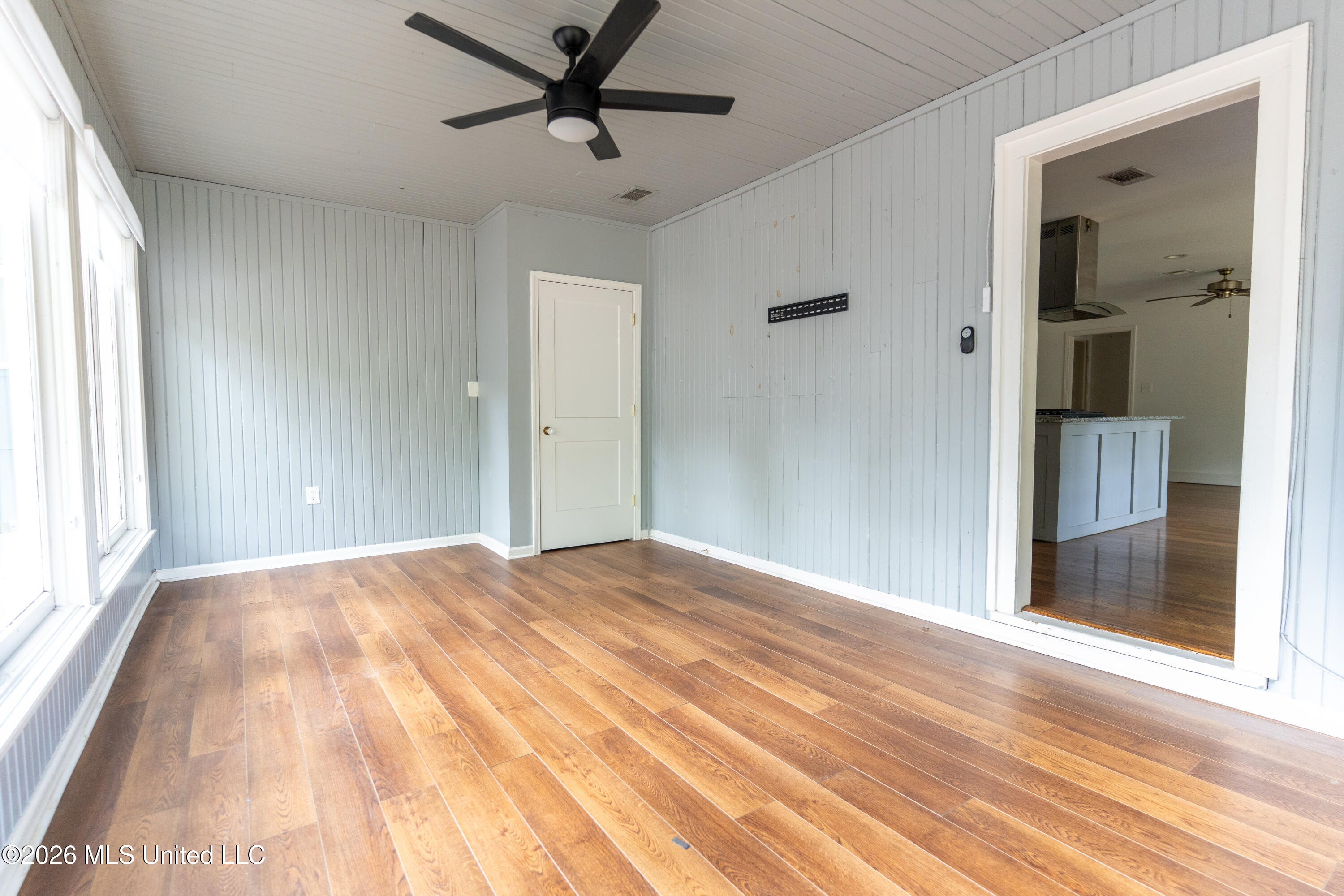 4516 Meadowridge Drive Property Photo 11