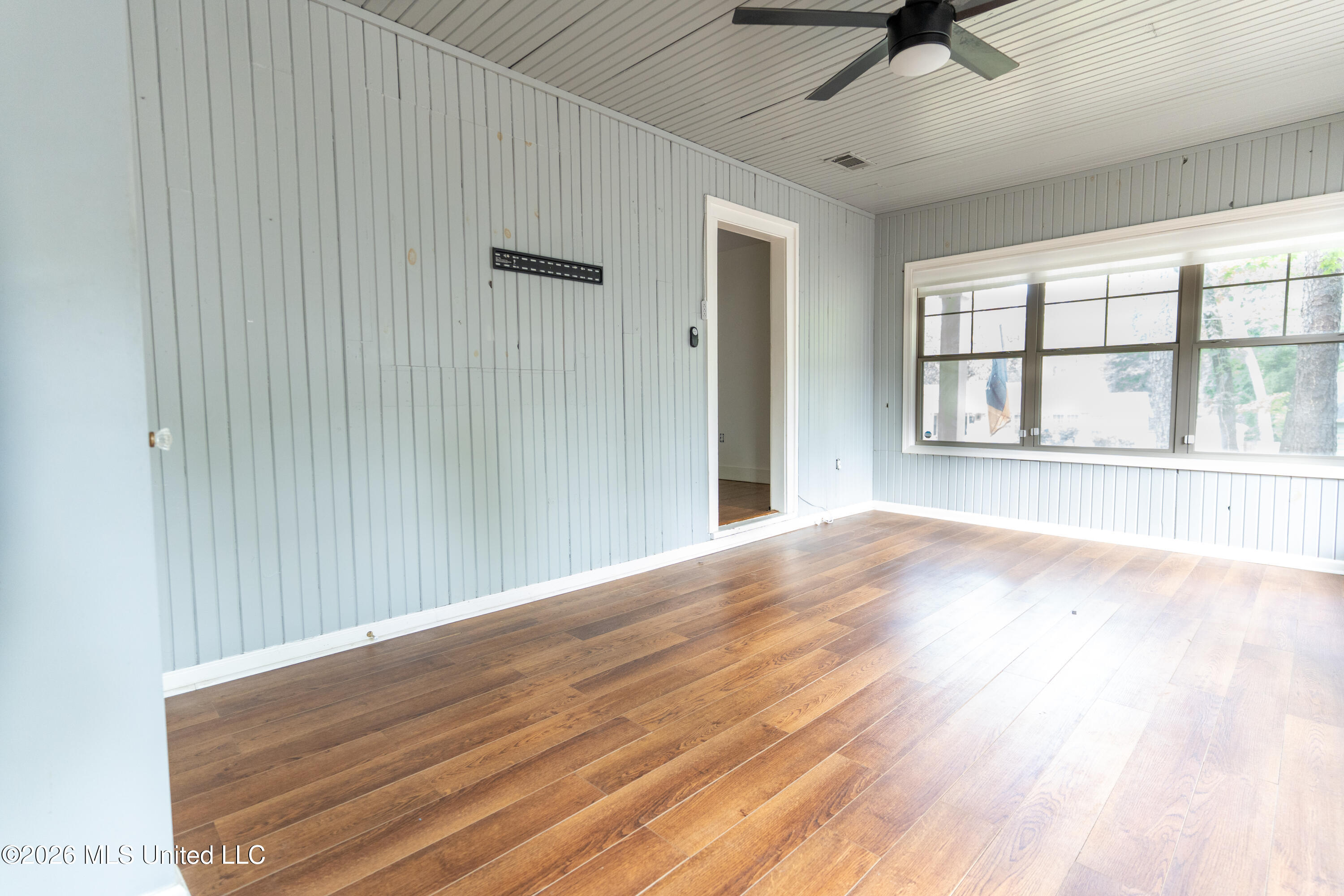 4516 Meadowridge Drive Property Photo 12