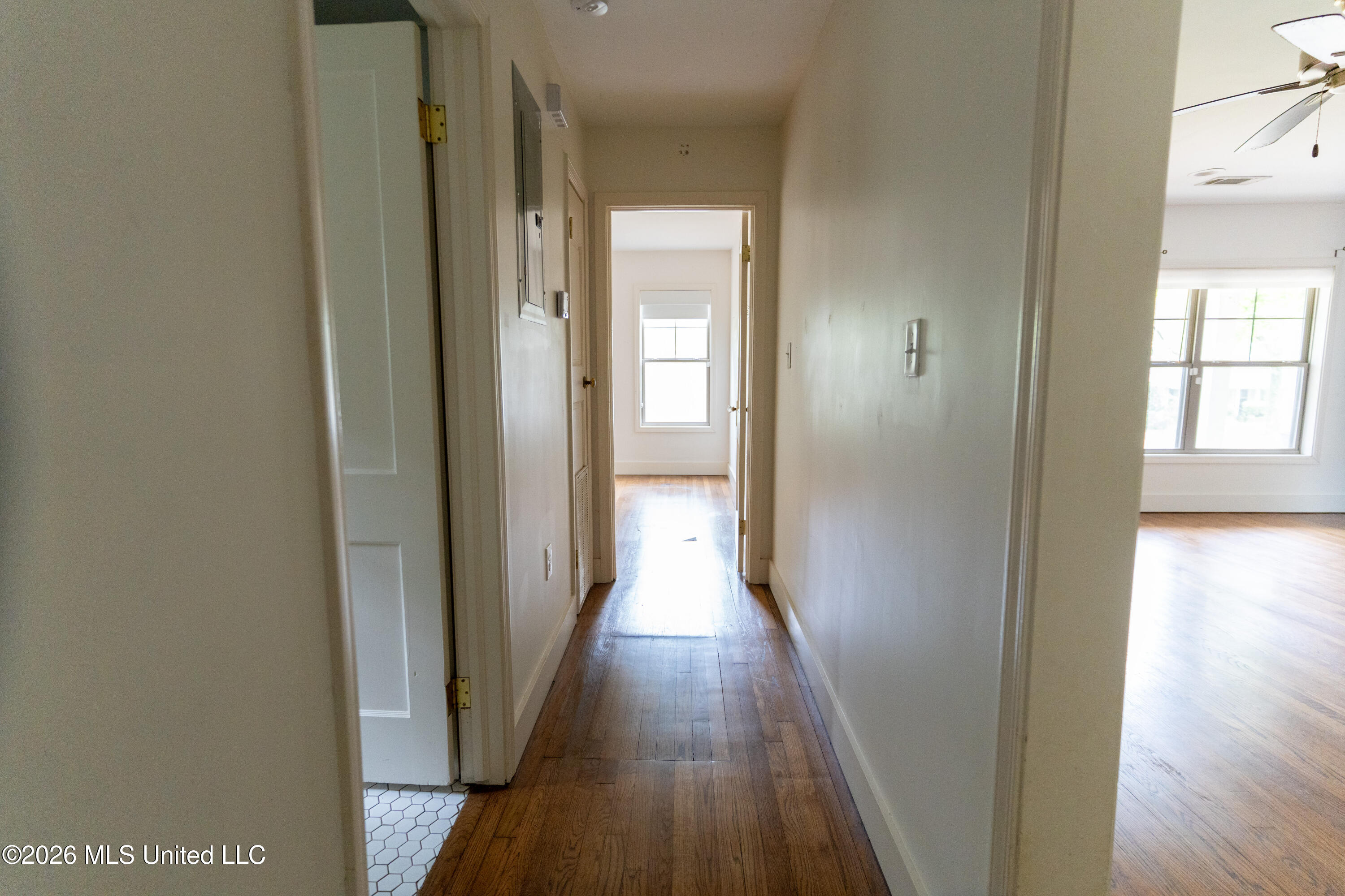4516 Meadowridge Drive Property Photo 13