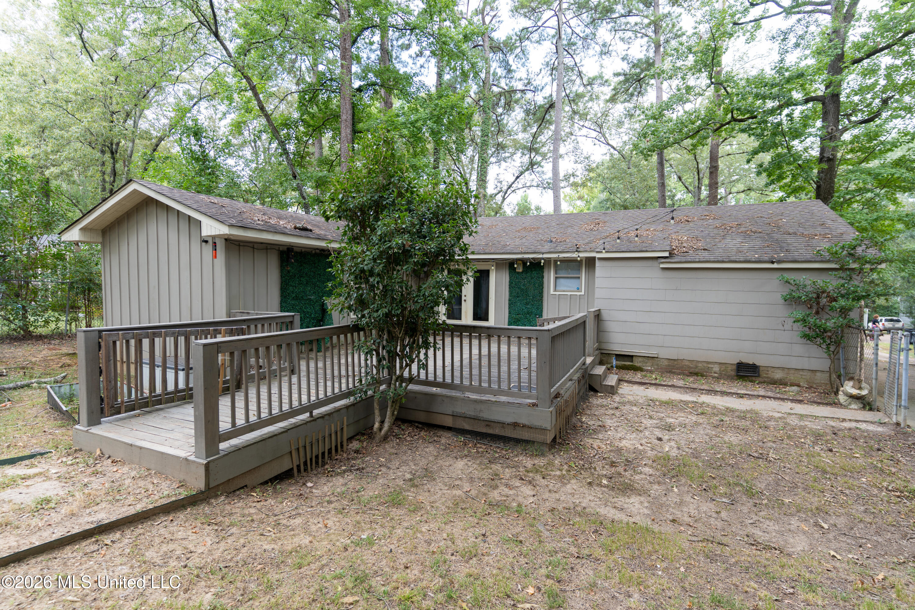 4516 Meadowridge Drive Property Photo 32