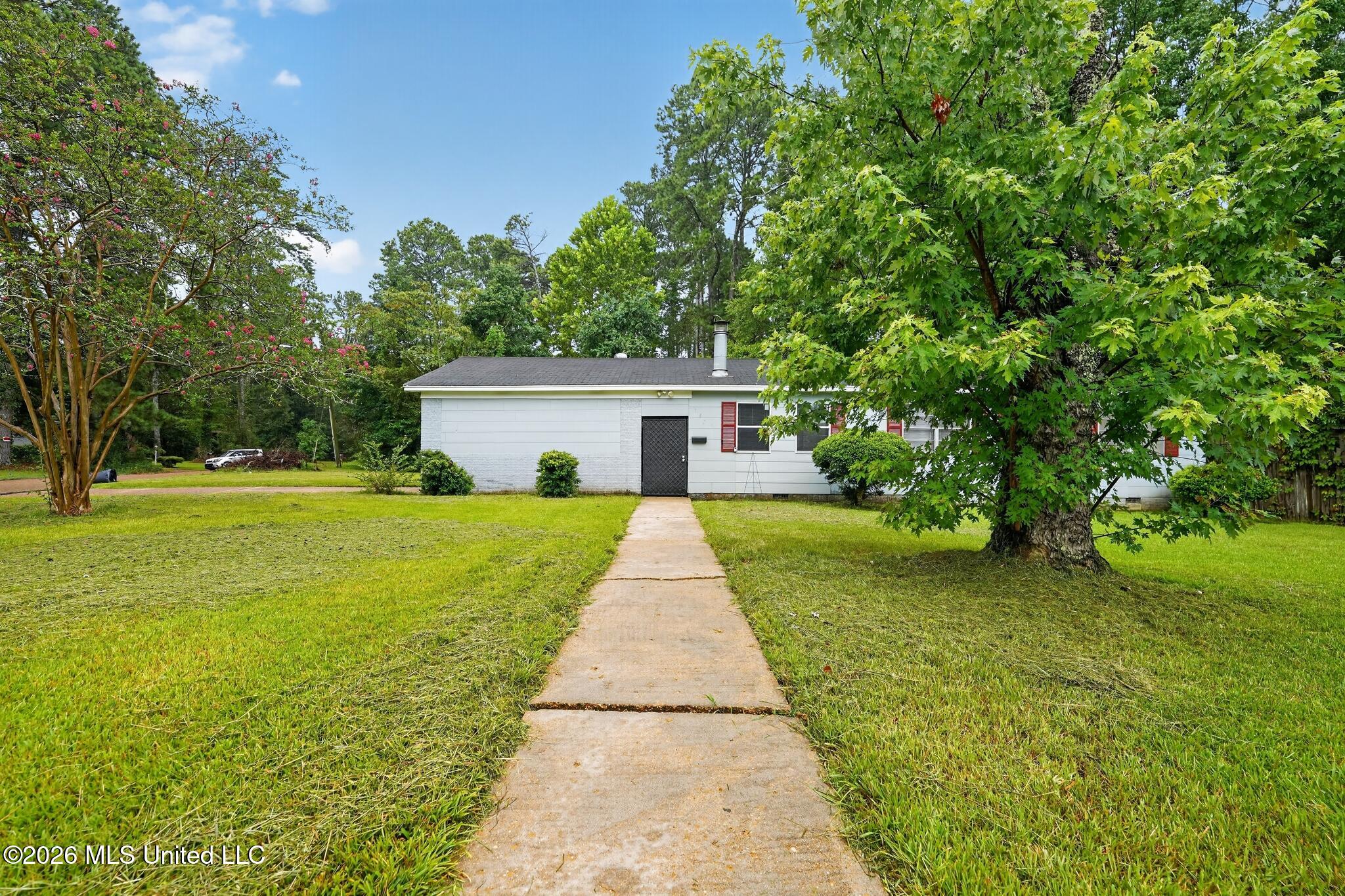 1601 Maria Drive Property Photo 1