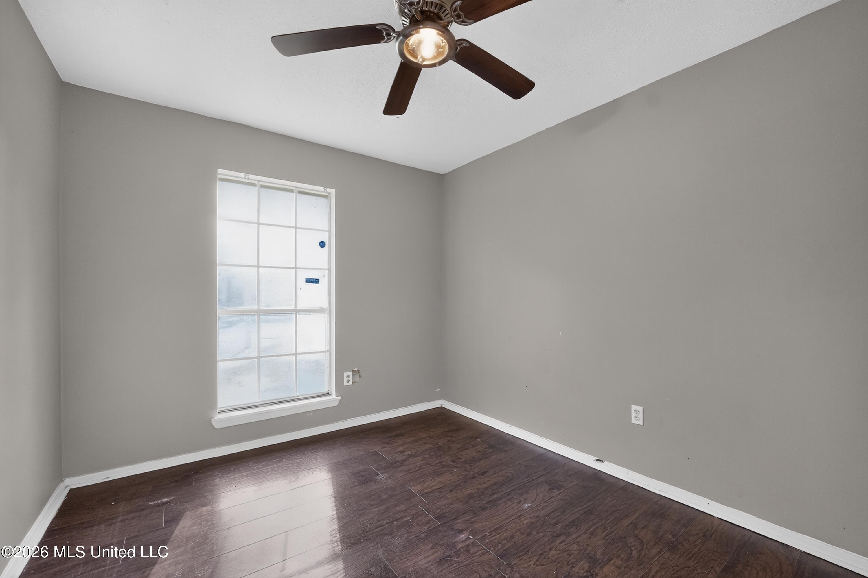 6352 Abraham Lincoln Drive Property Photo 14