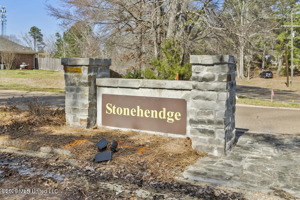 2023 S Cobblestone Cove Property Photo 16