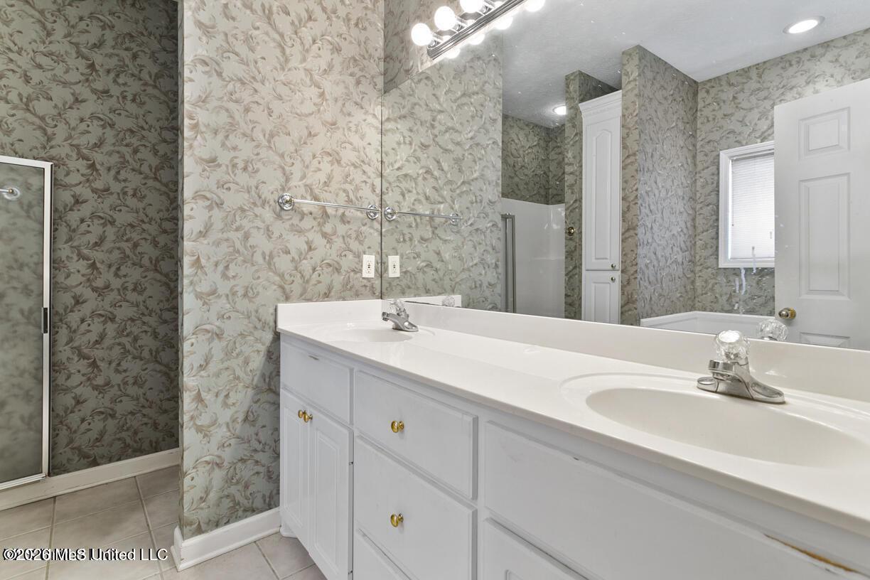 2023 S Cobblestone Cove Property Photo 19