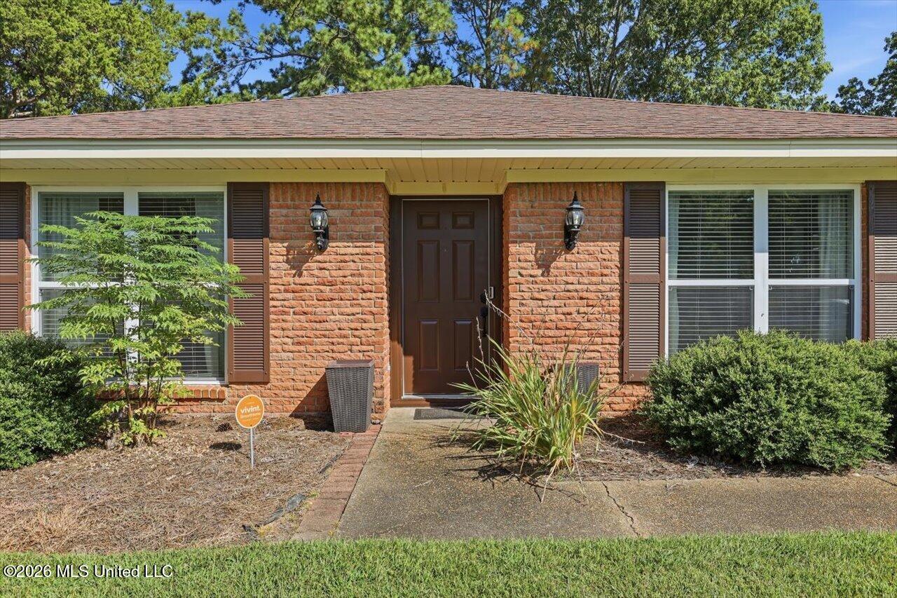 71 Crossgates Drive Property Photo 4