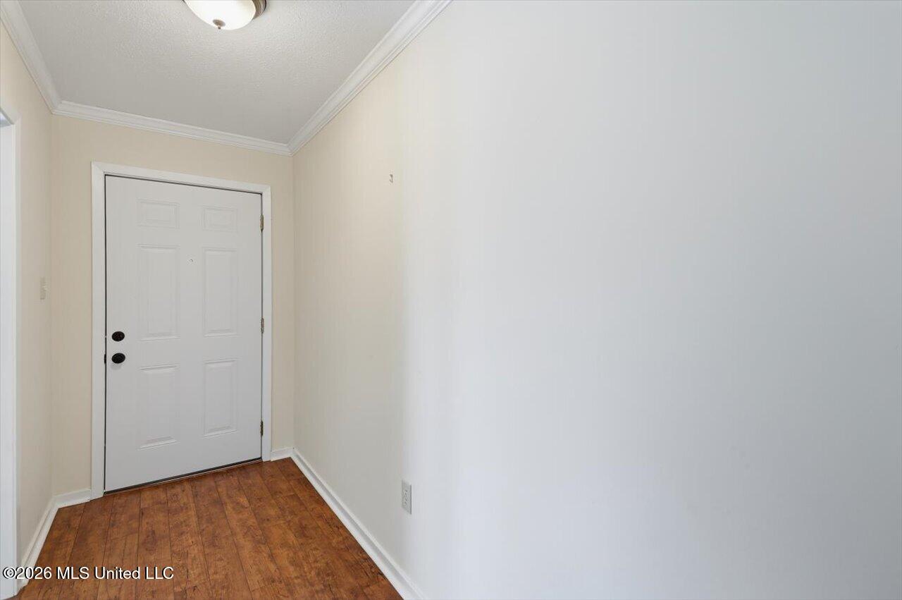 71 Crossgates Drive Property Photo 5