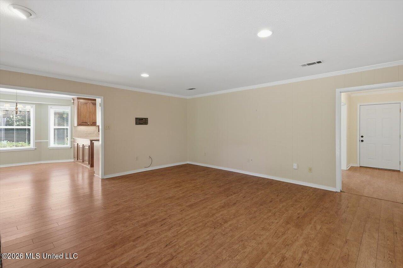 71 Crossgates Drive Property Photo 11