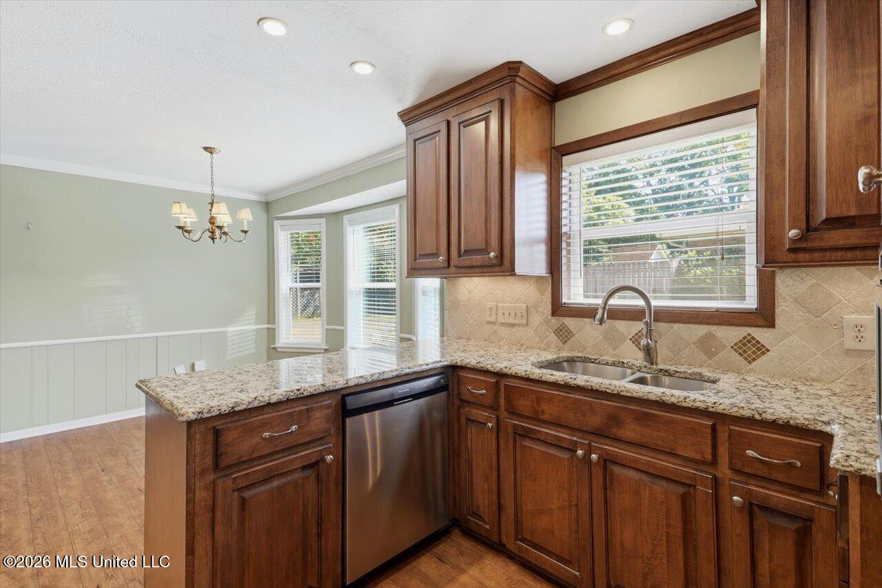 71 Crossgates Drive Property Photo 16