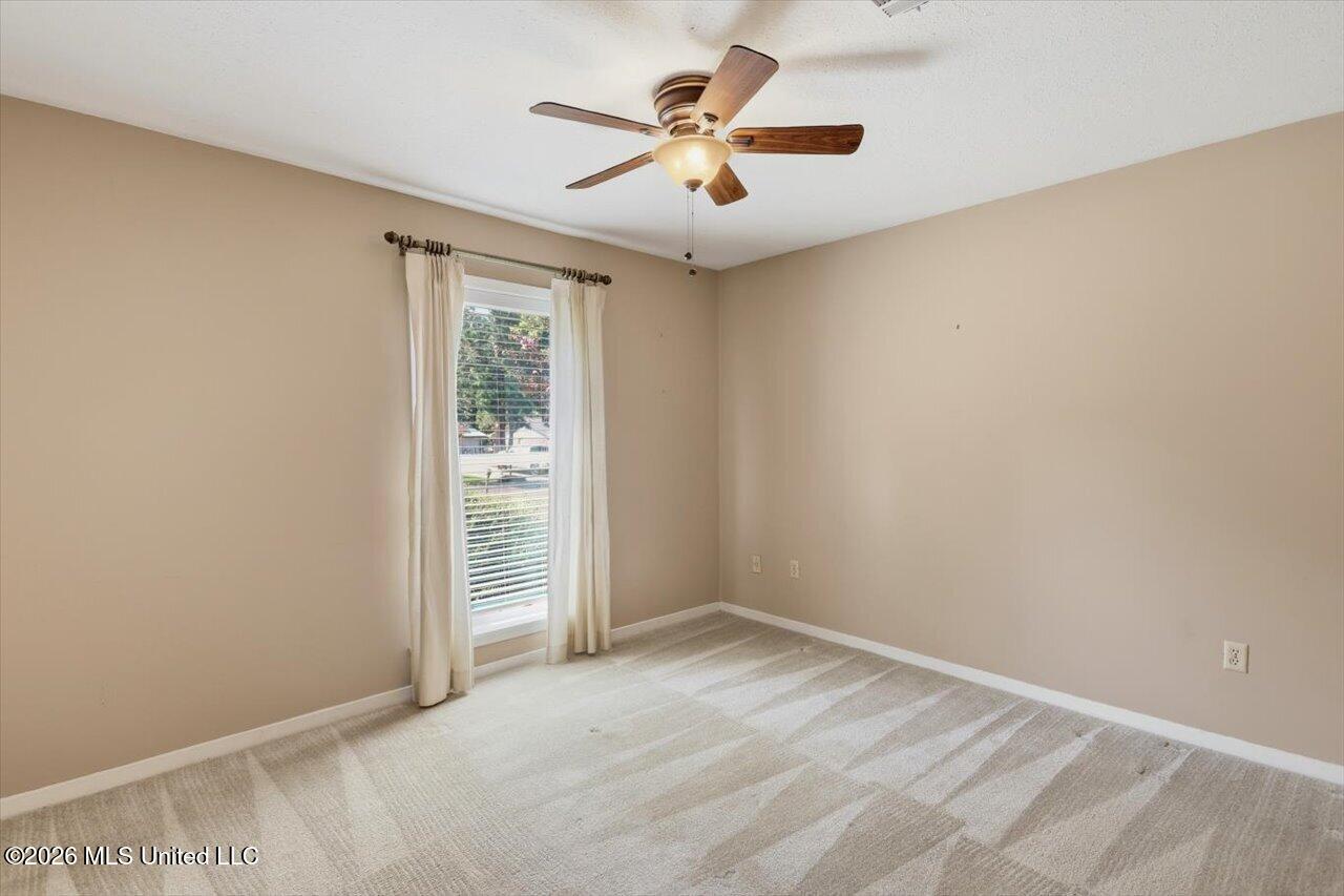 71 Crossgates Drive Property Photo 27