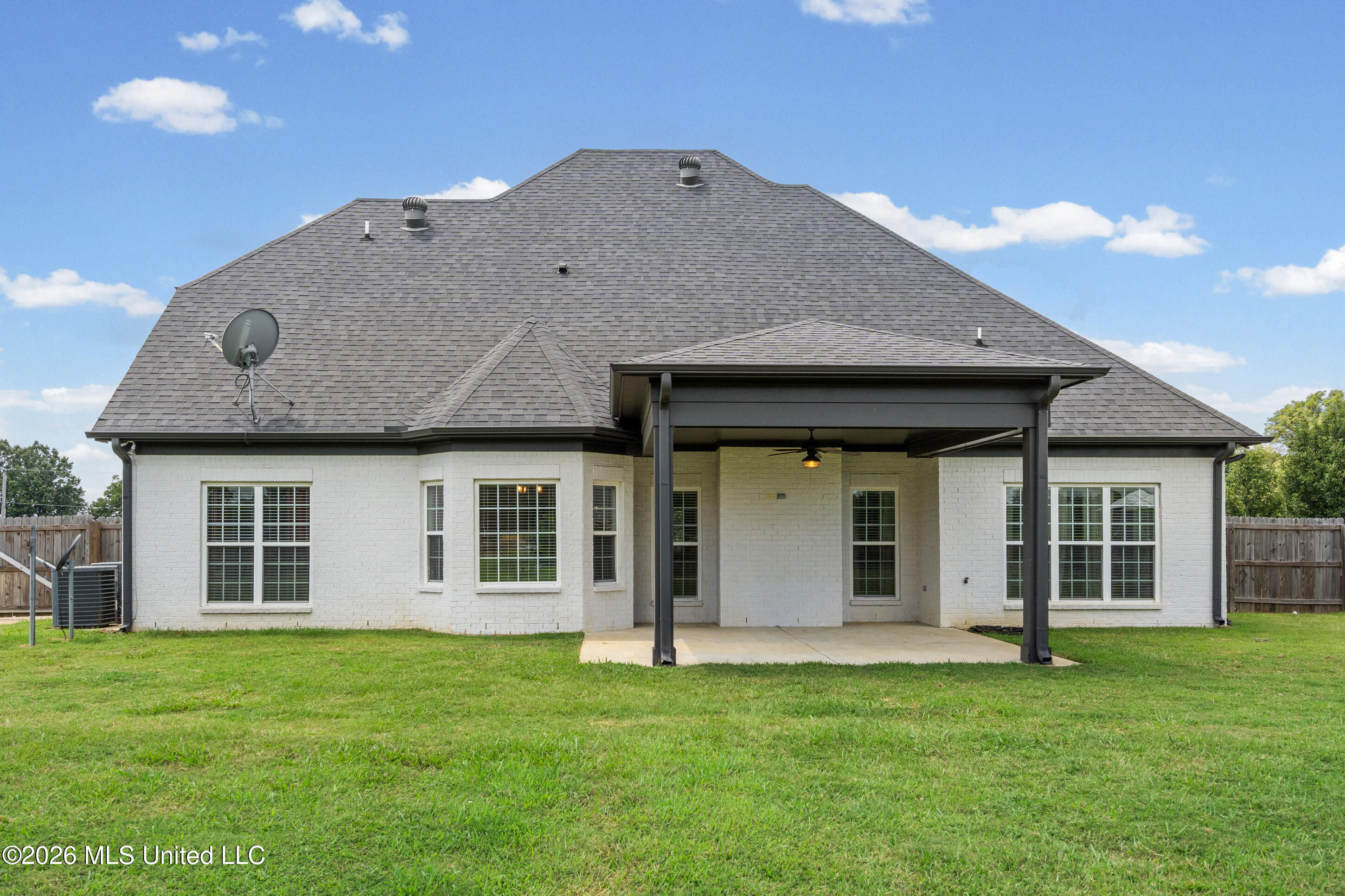 163 Oak Manor Drive Property Photo 47