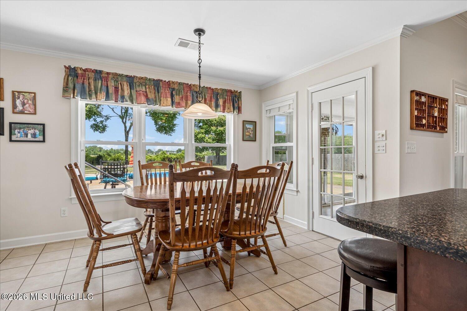 2950 Dickens Place Drive Property Photo 11