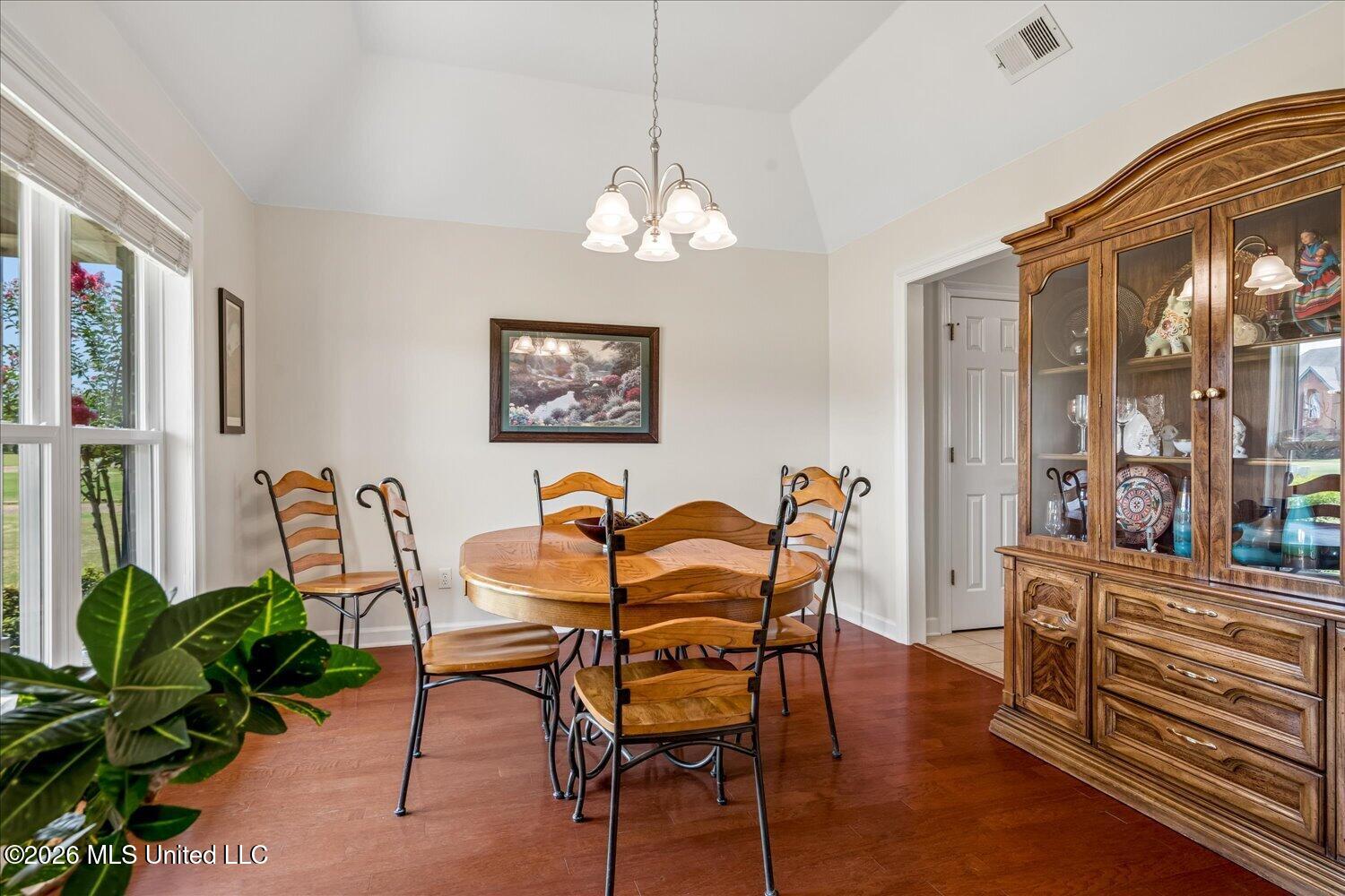 2950 Dickens Place Drive Property Photo 13