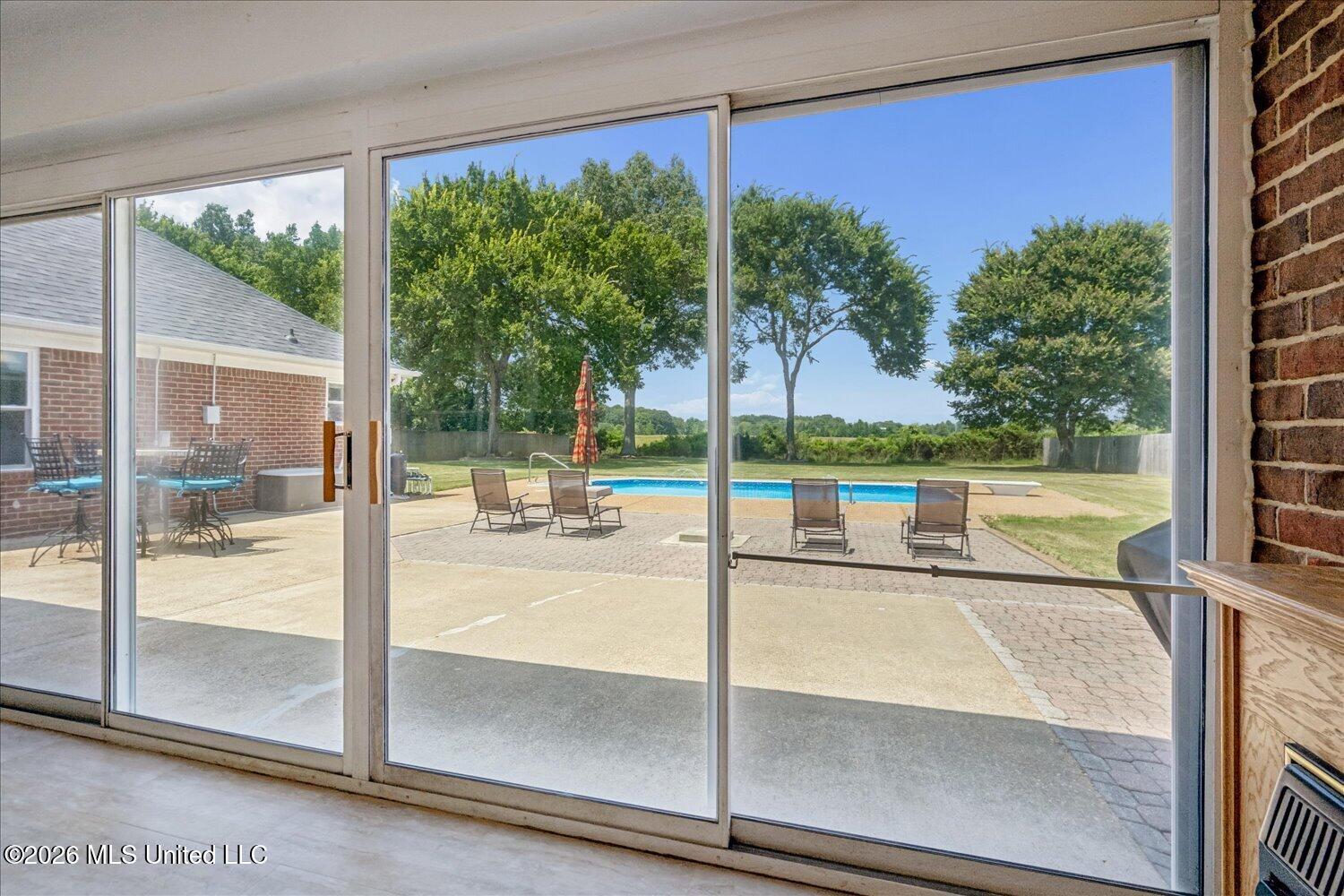 2950 Dickens Place Drive Property Photo 18