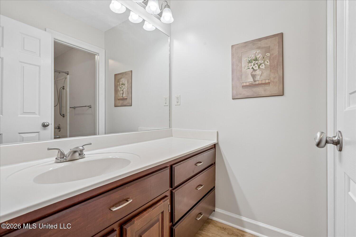 2950 Dickens Place Drive Property Photo 25
