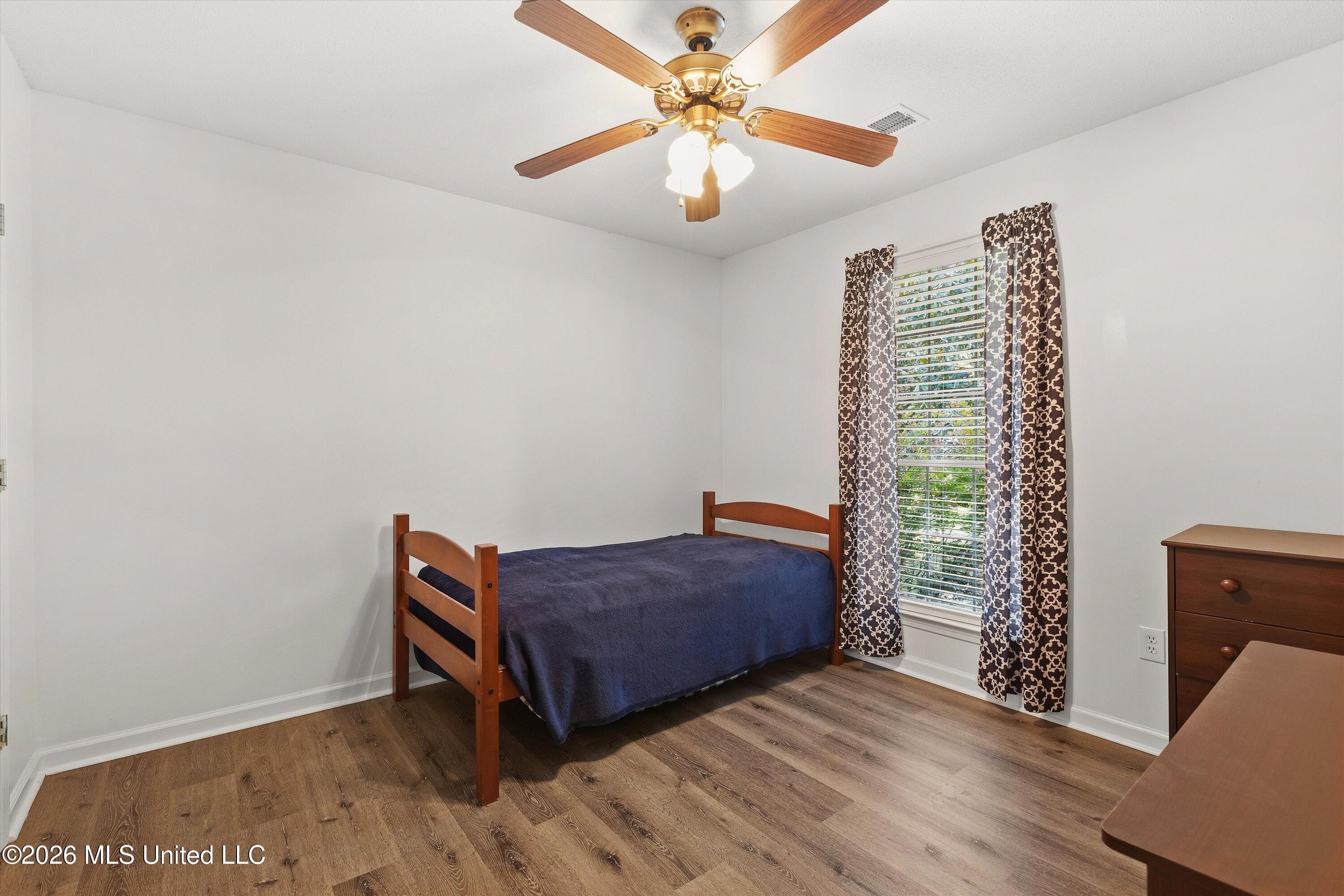 3810 Meadow Creek Drive Property Photo 23