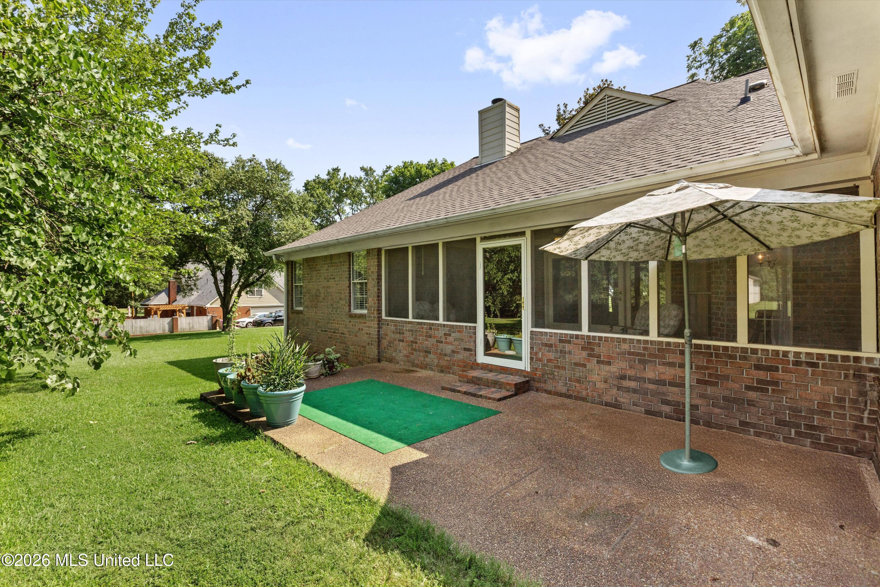 3810 Meadow Creek Drive Property Photo 34