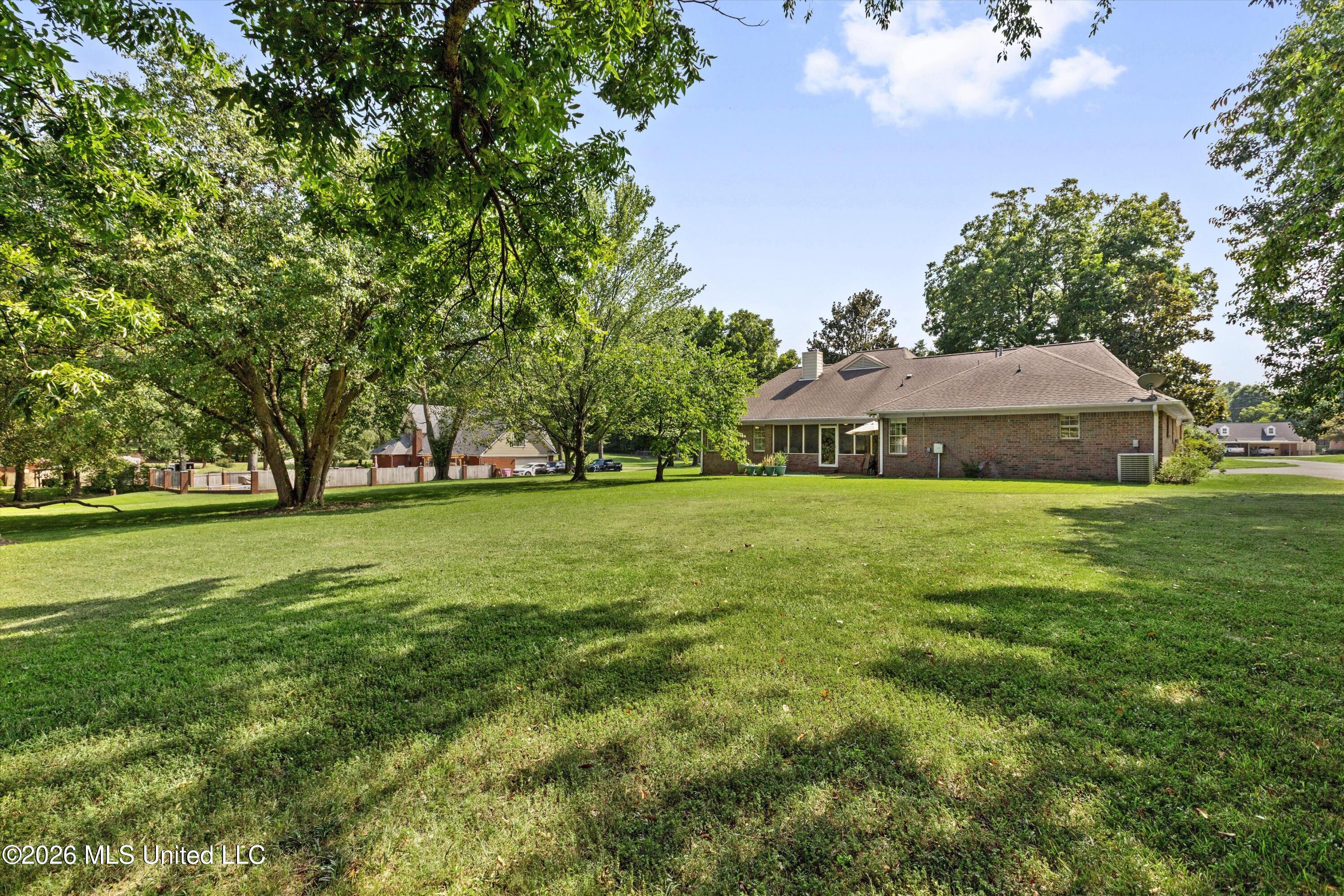 3810 Meadow Creek Drive Property Photo 35
