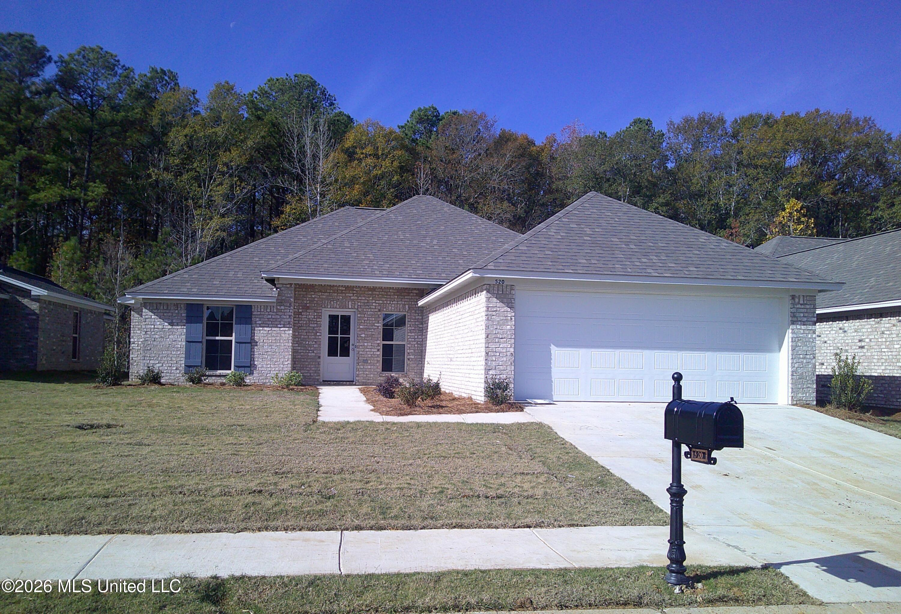 520 Stone Brook Place Property Photo 1